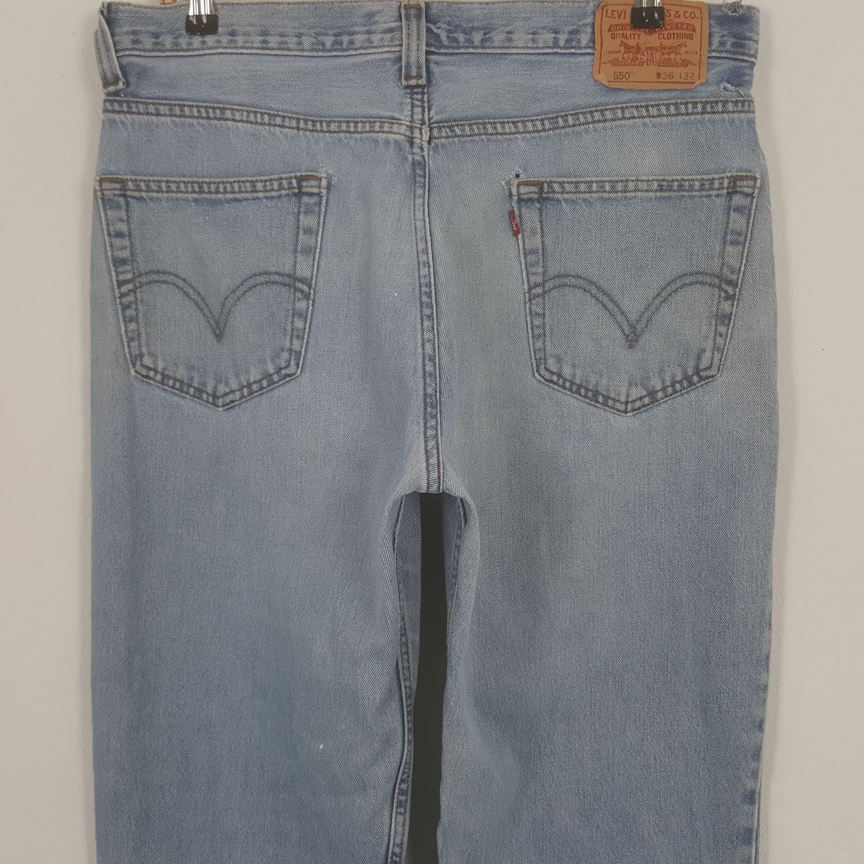 Levi's × Vintage Vintage Levi's 550 Distressed Denim Jeans Size US 35 - 5 Thumbnail