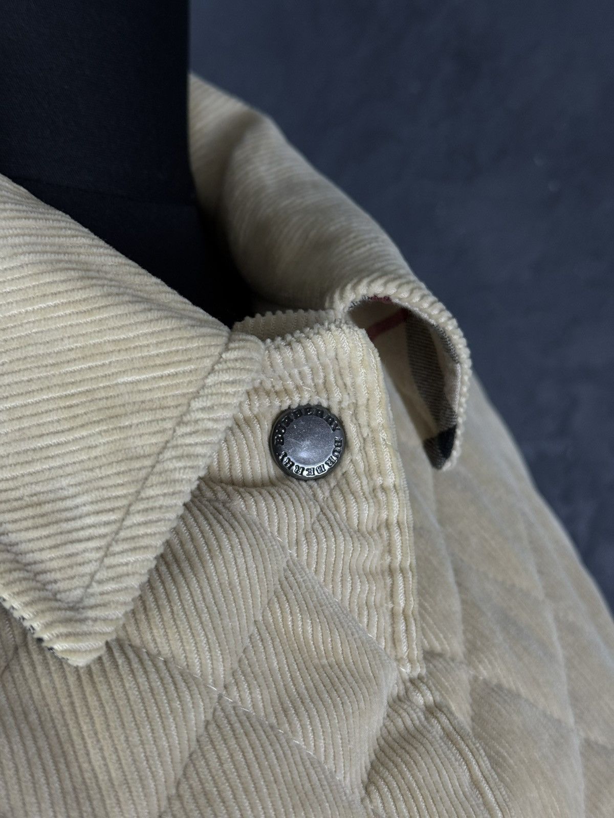 Burberry Burberry Women’s Quilted Corduroy Jacket Nova Check Beige Size XXL / US 16-18 / IT 52-54 - 12 Thumbnail