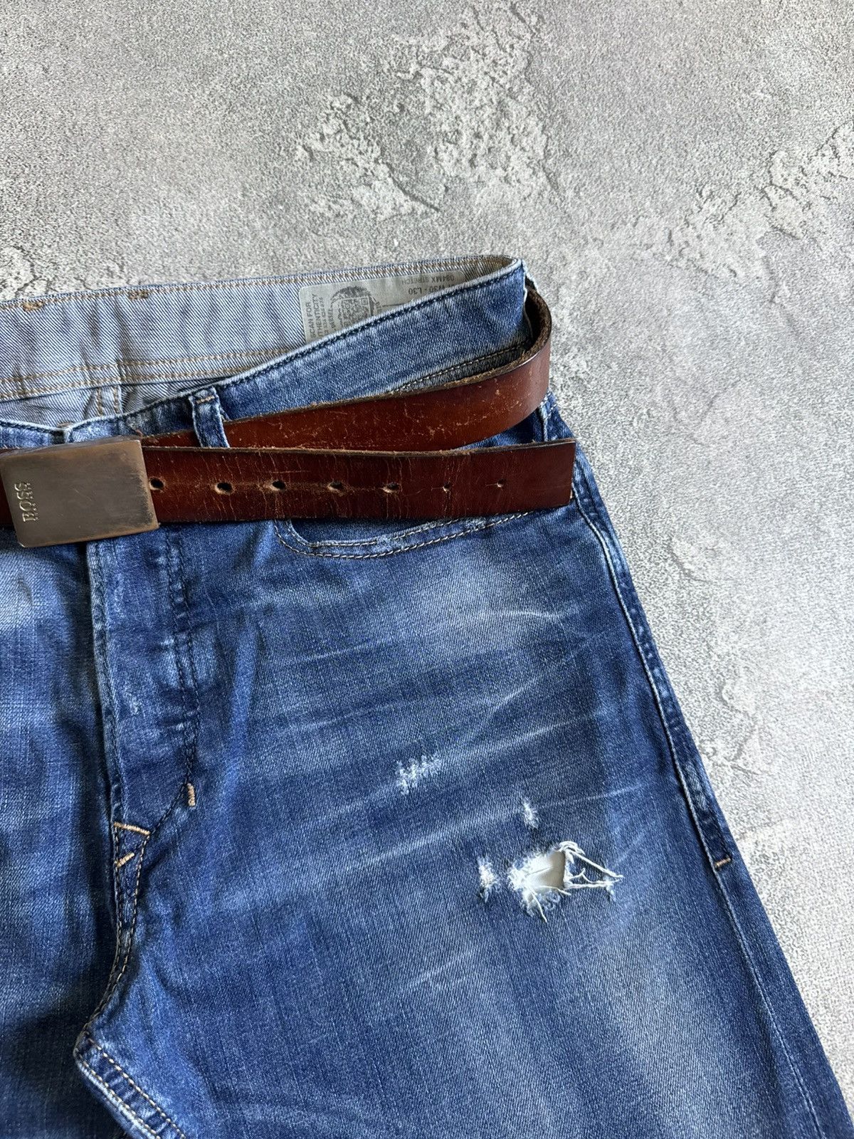 Hugo Boss Hugo boss brown leather belt retro vintage metal logo casual Size ONE SIZE - 3 Thumbnail