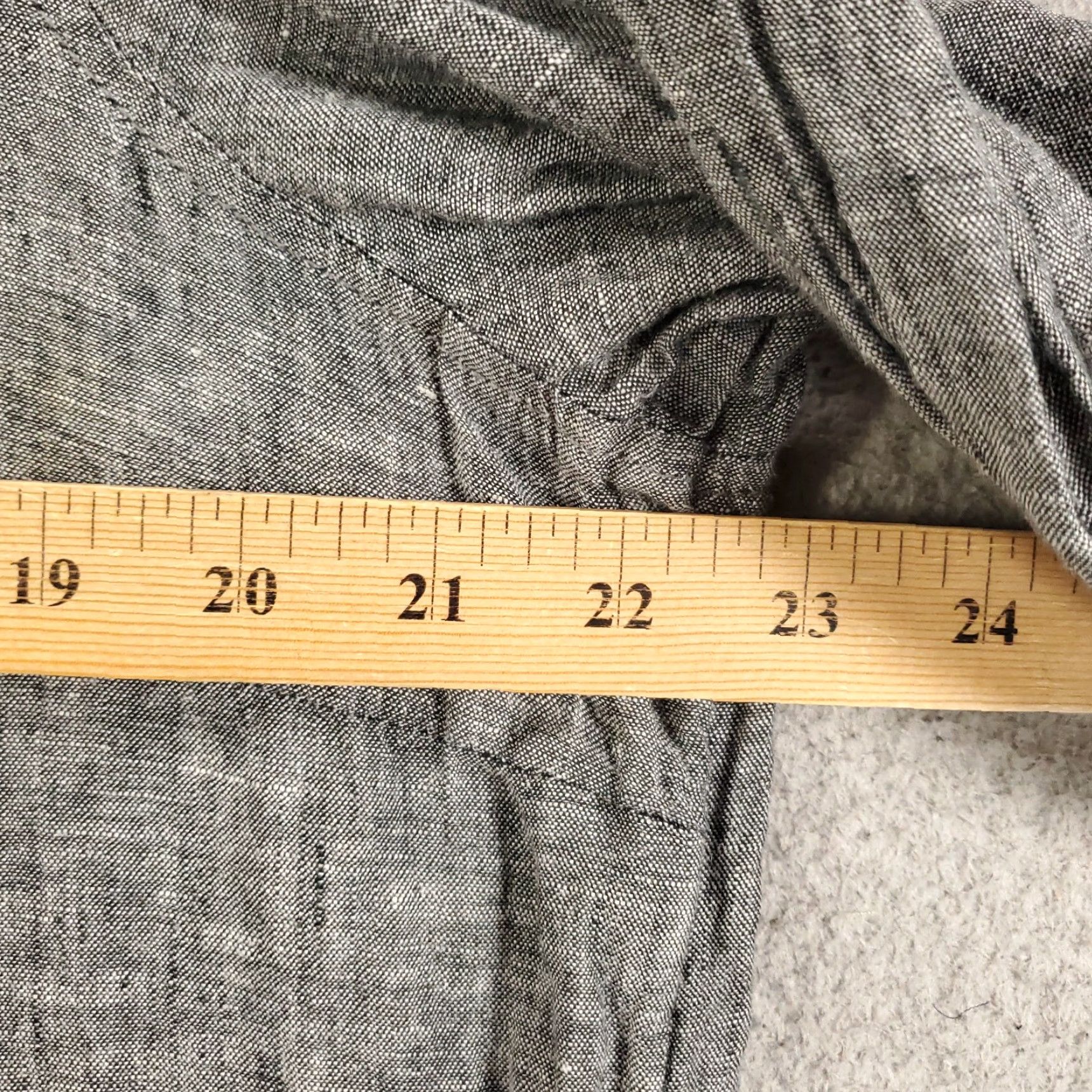 Vintage Tahari Linen Top Womens 1X Gray Black Roll Tab Sleeve Button Up Tunic Size XL / US 12-14 / IT 48-50 - 4 Thumbnail