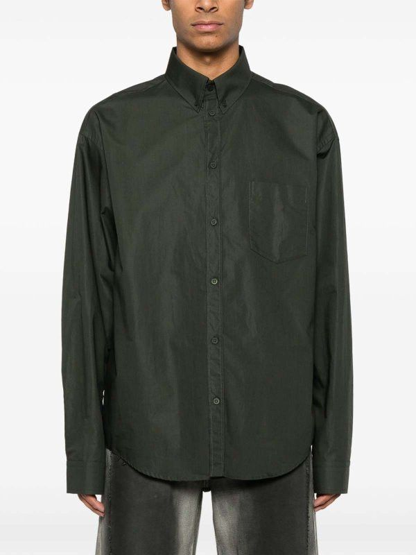 Balenciaga os11x0326 Shirt in Green Size US M / EU 48-50 / 2 - 3 Thumbnail