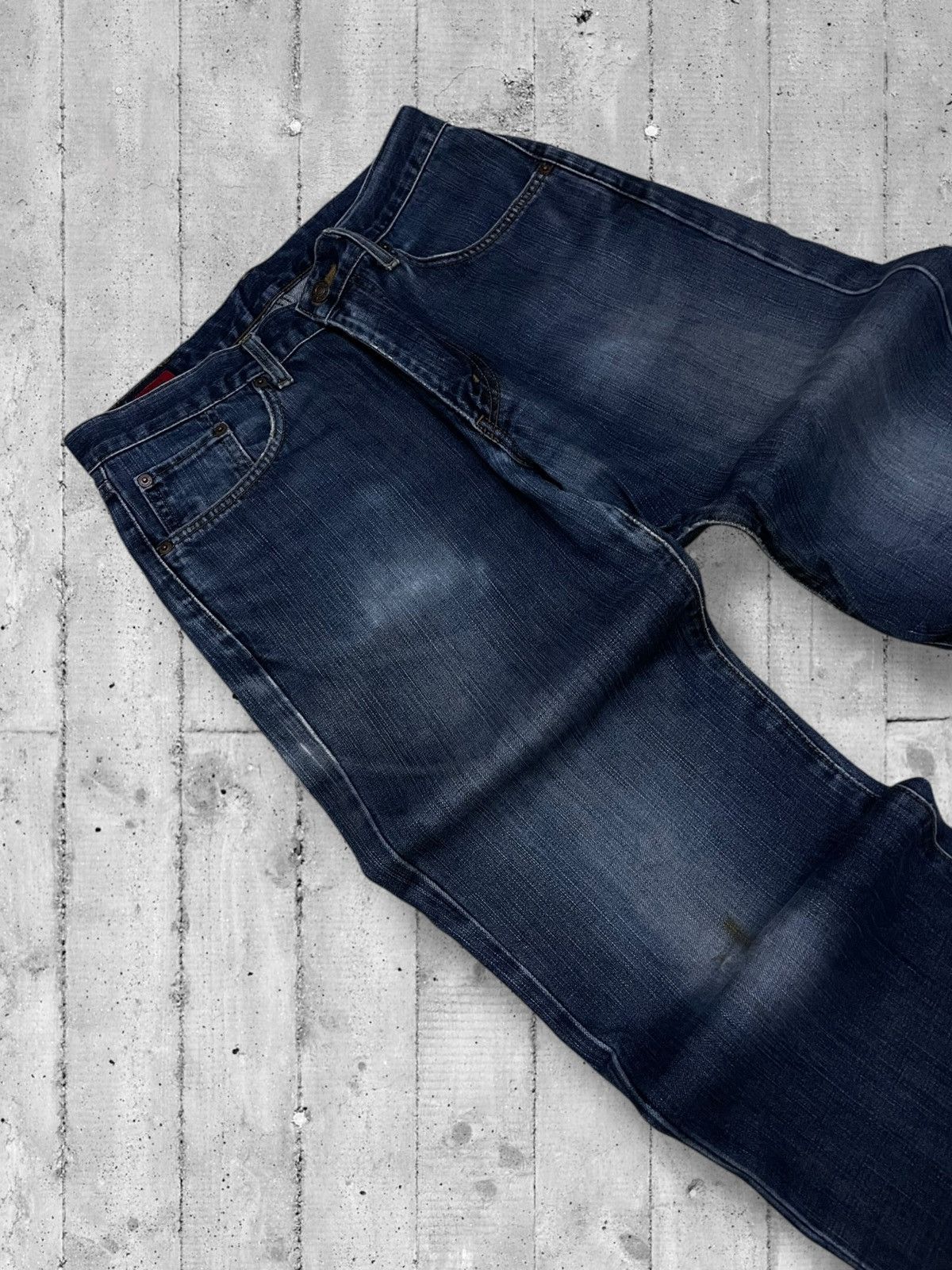 Designer × Edwin × Vintage Vintage 1990s Japan Desiner Edwin Distressed Blue Denim Size US 31 - 7 Thumbnail