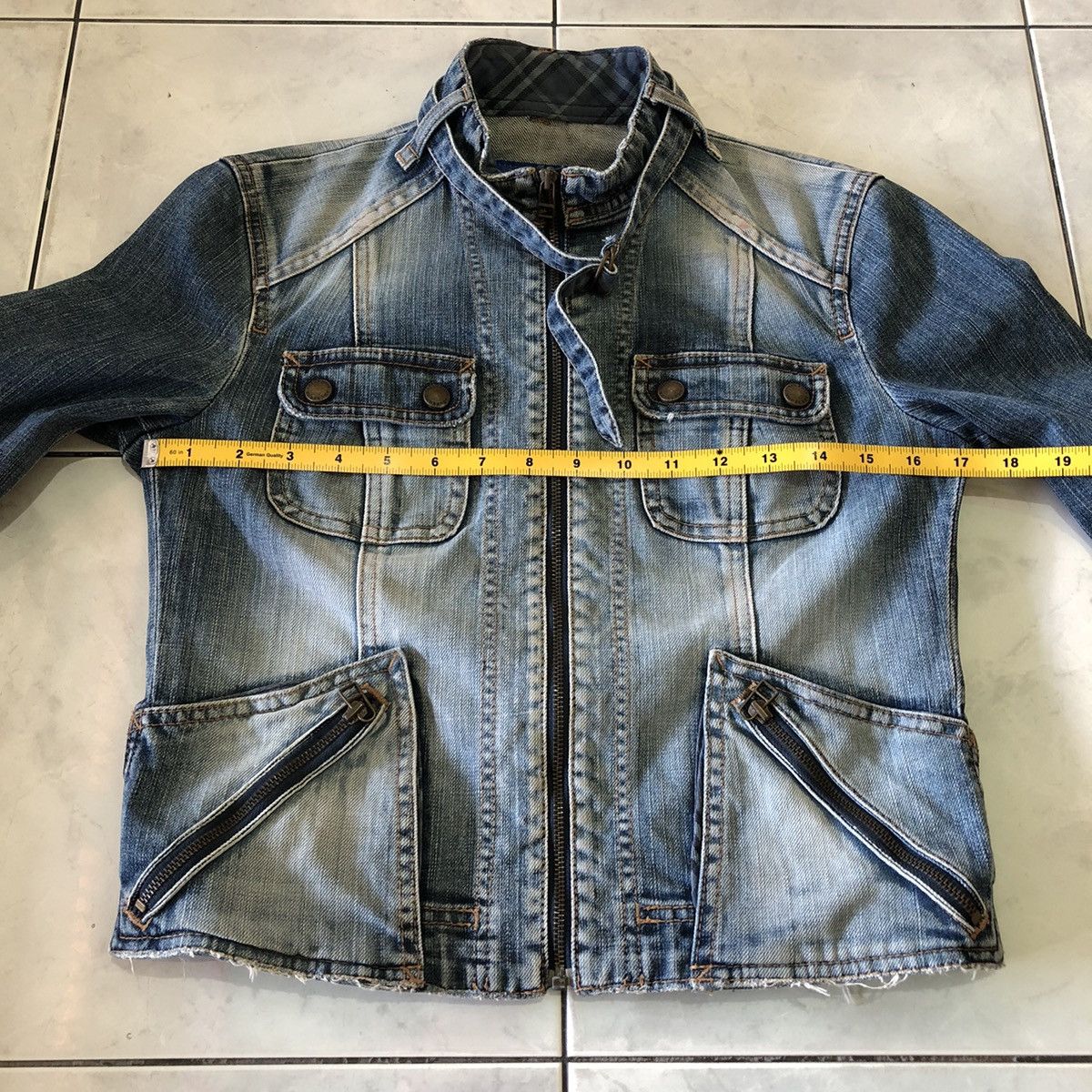 Burberry Burberry London Blue Label Denim Jacket Vintage Japan Only Size M / US 6-8 / IT 42-44 - 24 Thumbnail