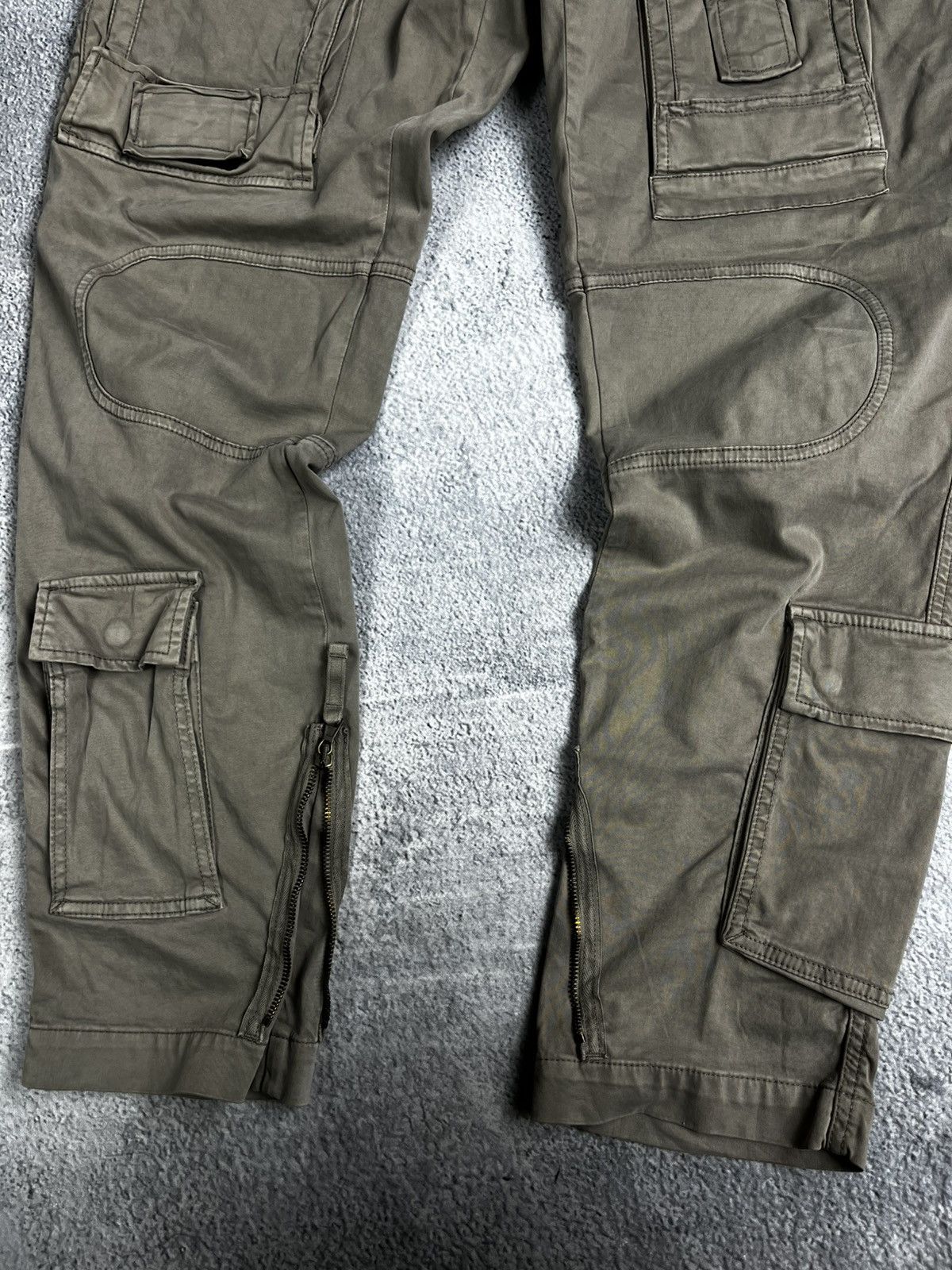 Aeronautica Militare aeronautica militare MultiPocket pants size 56 Size US 35 - 2 Thumbnail