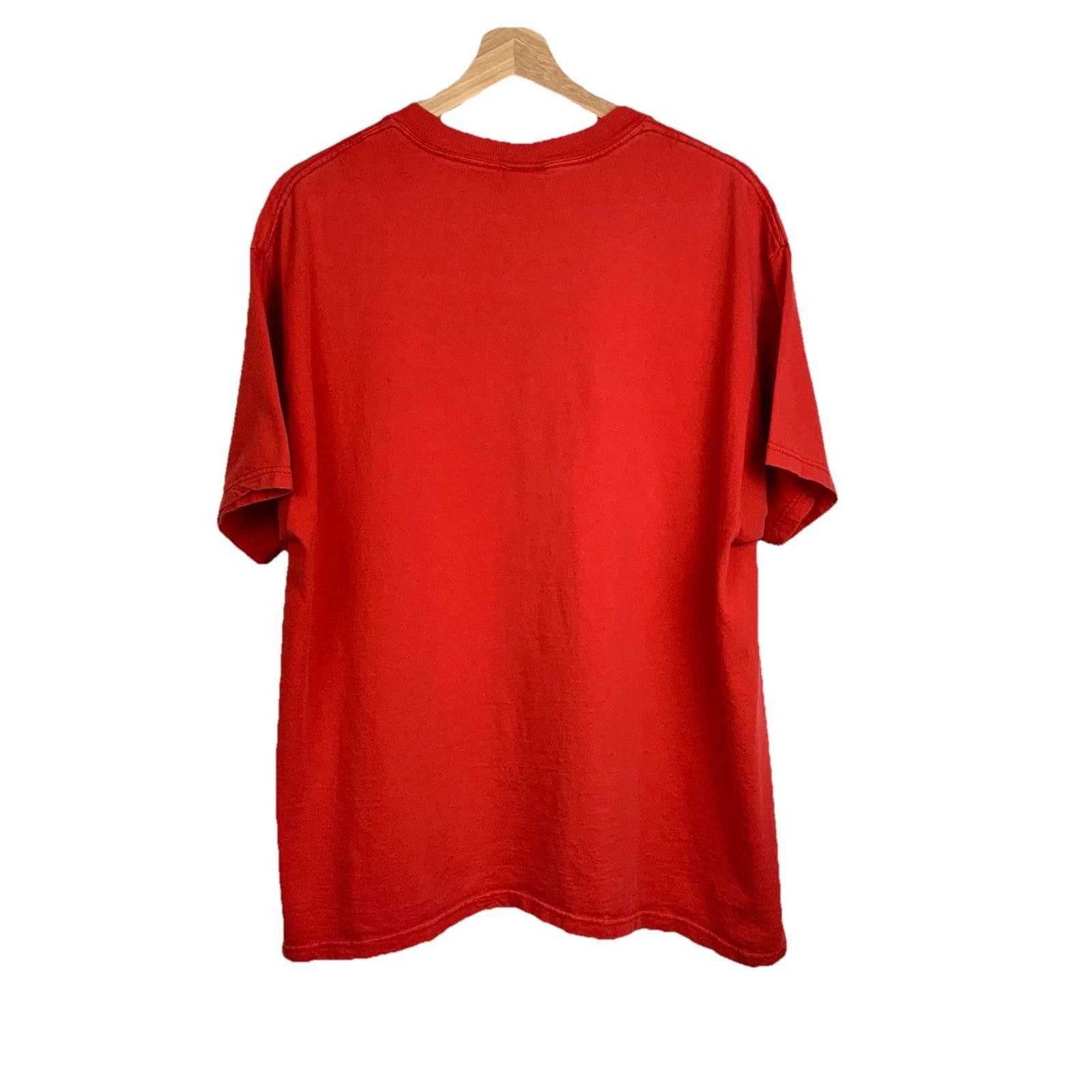 Other Vintage 90s University of Wisconsin Badgers T Shirt Red XL Size US XL / EU 56 / 4 - 4 Thumbnail