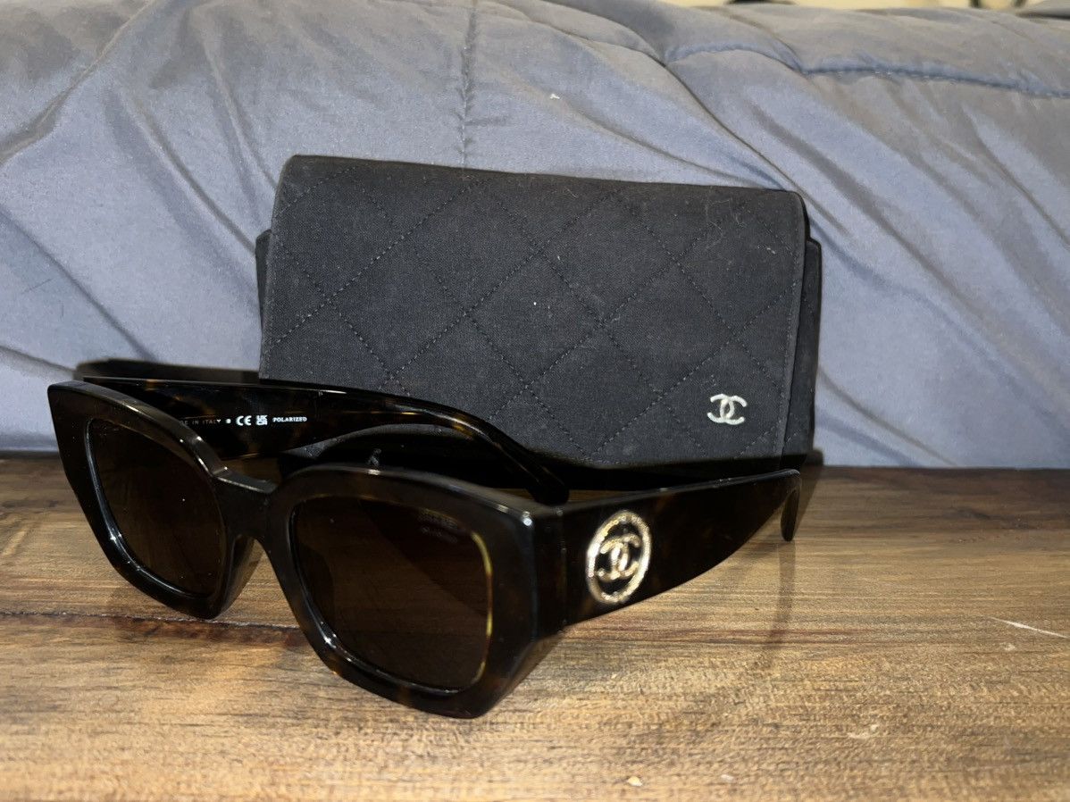 Chanel Chanel sunglasses Size ONE SIZE - 1 Thumbnail