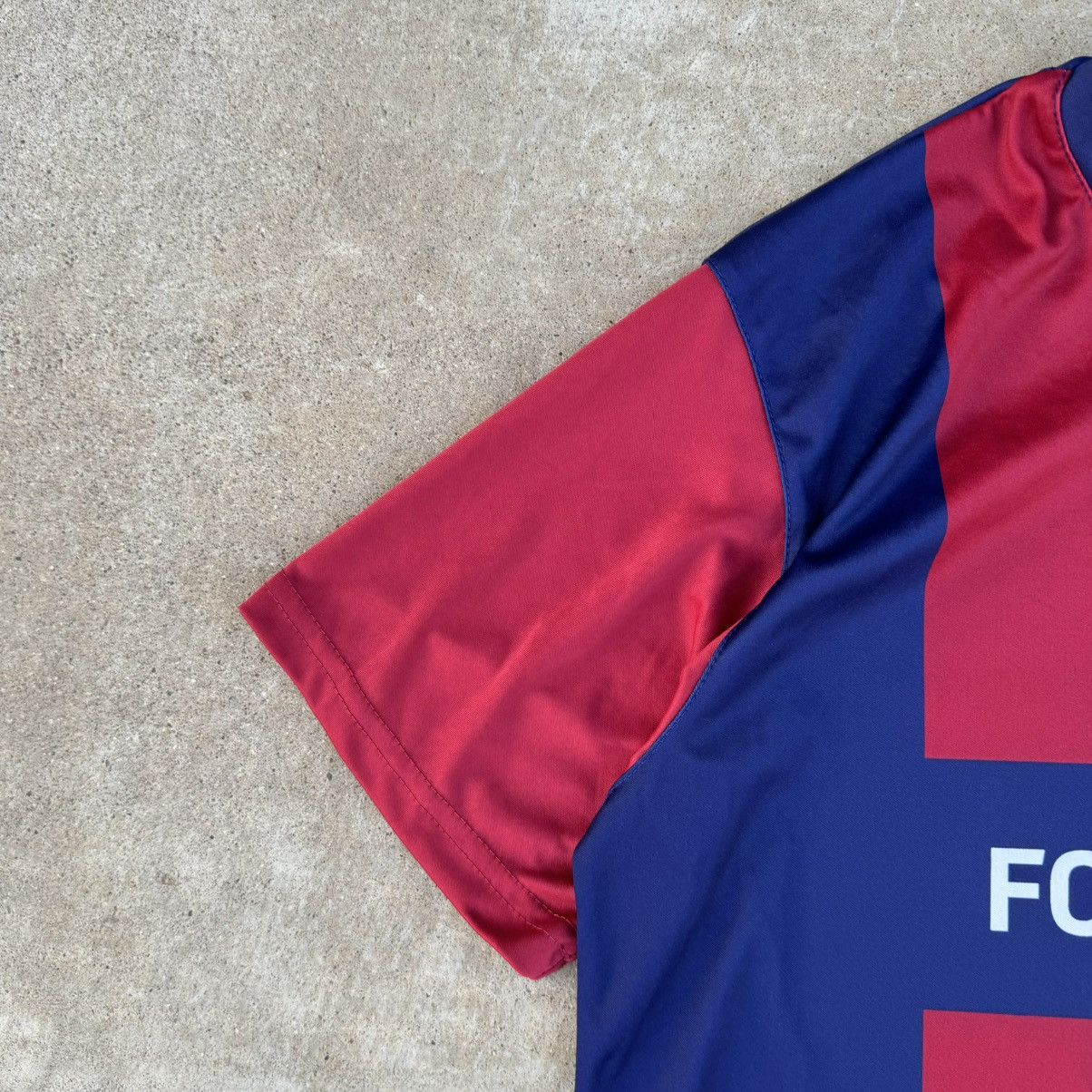 Adidas × Nike Vintage Y2K Blue FC Barcelona Soccer Jersey Kit Fits Medium Size US M / EU 48-50 / 2 - 4 Thumbnail