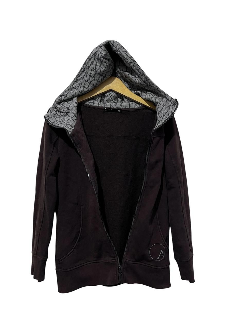 Japanese Brand Hoodie Zip-Up Dark Brown Maze Print Hood Lining Size US M / EU 48-50 / 2 - 1 Thumbnail