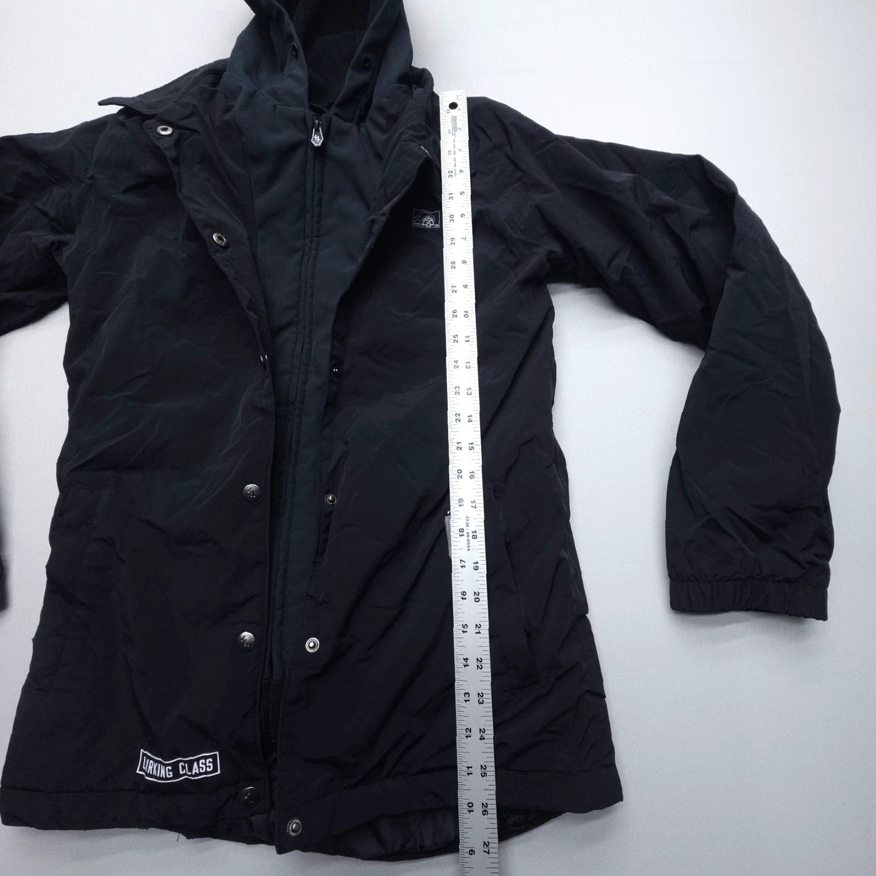 Vintage Lurking Class Sketchy Tank Snowboard Jacket Womens S Black Snap Zip Hoodie Size S / US 4 / IT 40 - 5 Thumbnail