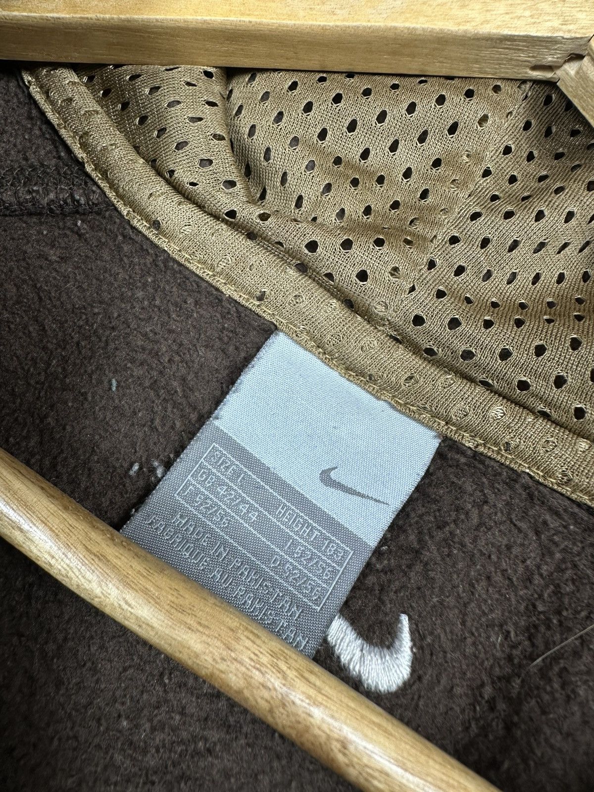 Nike × Vintage Vintage NIKE Hooded Brown Vest Swoosh Drill Size US L / EU 52-54 / 3 - 10 Thumbnail