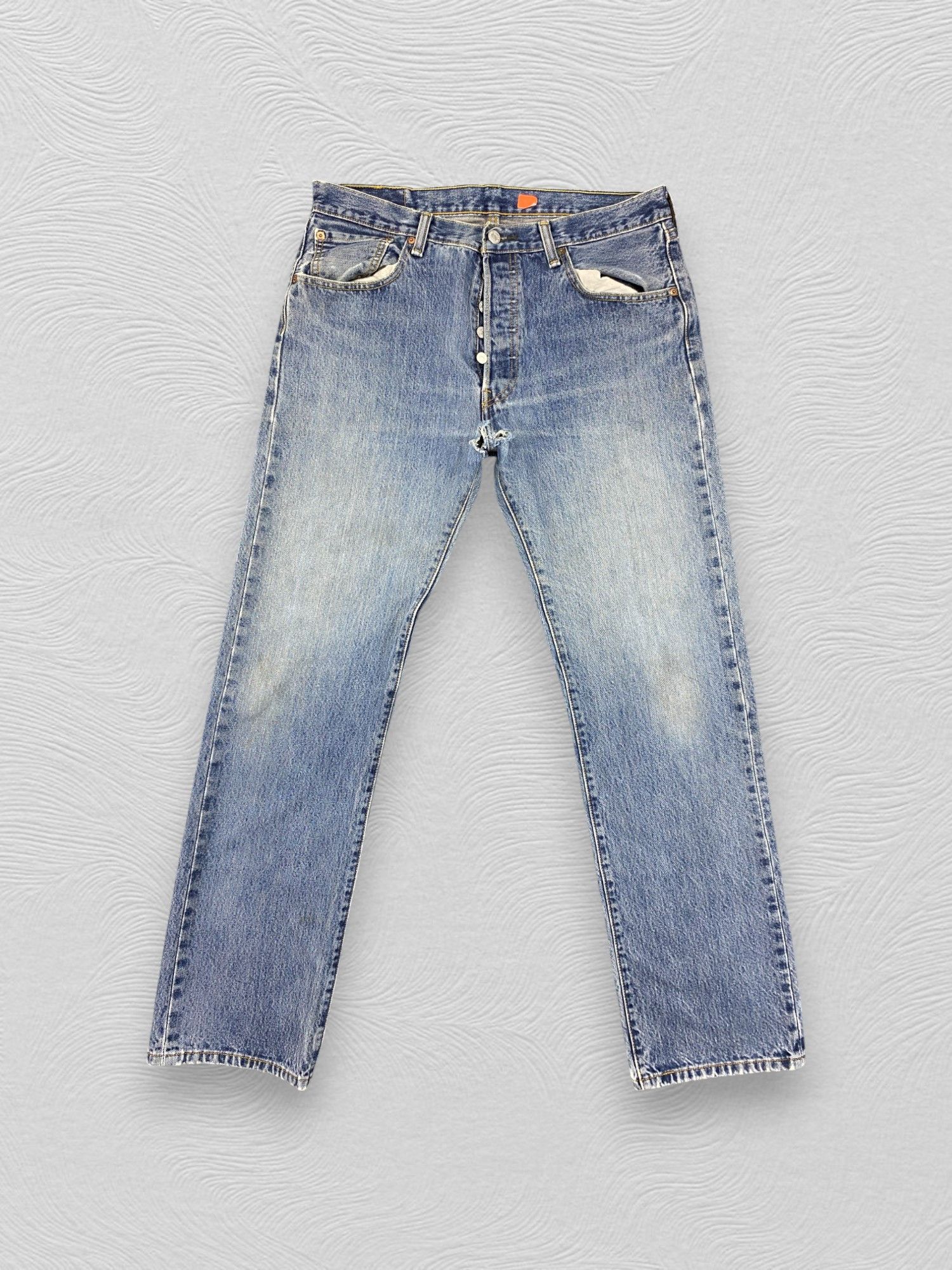 Levi's Distressed Blue Vintage Levi's 501 34x32 Denim -JN2393 Size US 34 / EU 50 - 1 Thumbnail