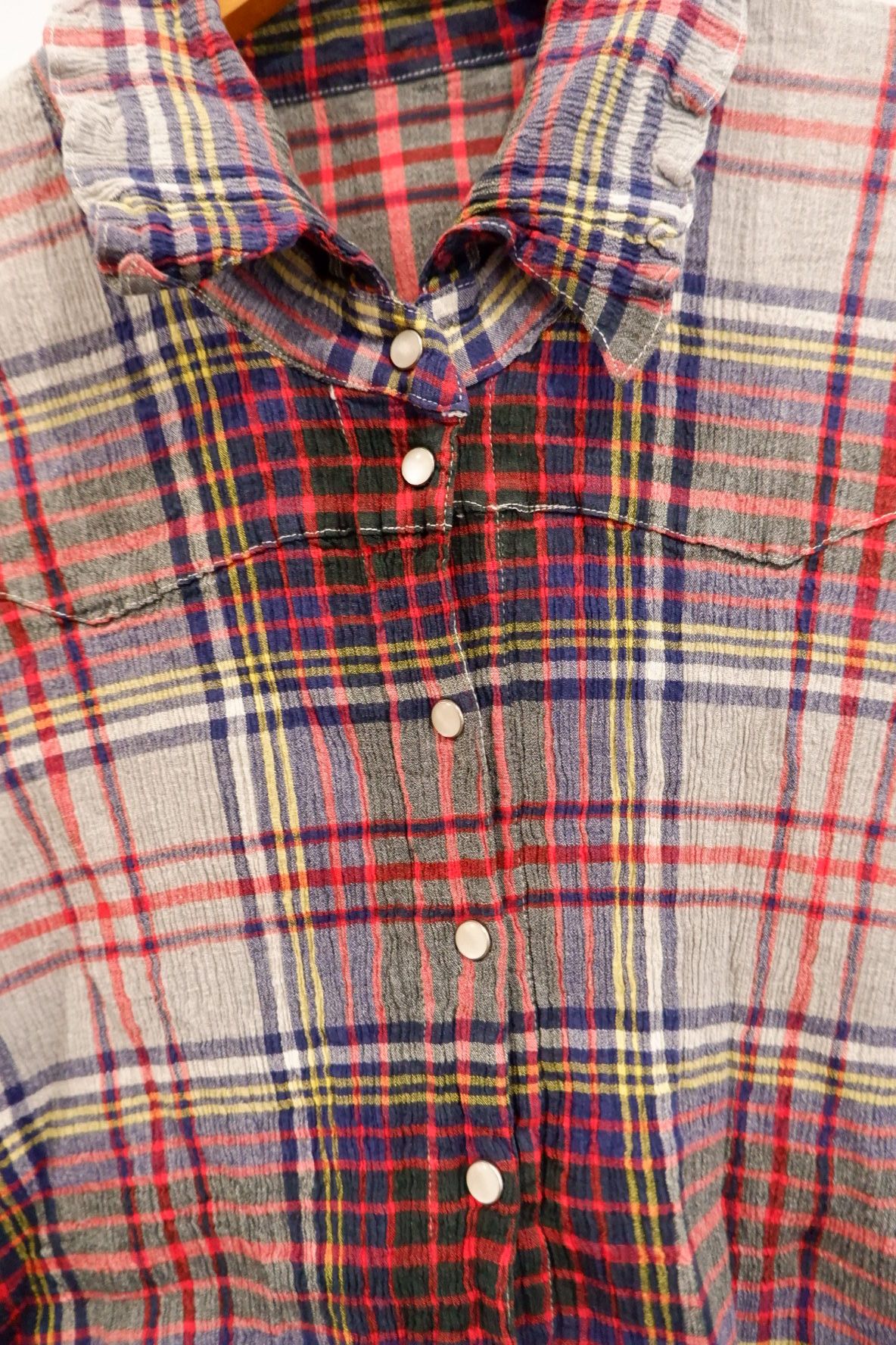 Issey Miyake VTG Tsumori Chisato Pleated Stretch Plaid Button Shirt Size M / US 6-8 / IT 42-44 - 4 Thumbnail