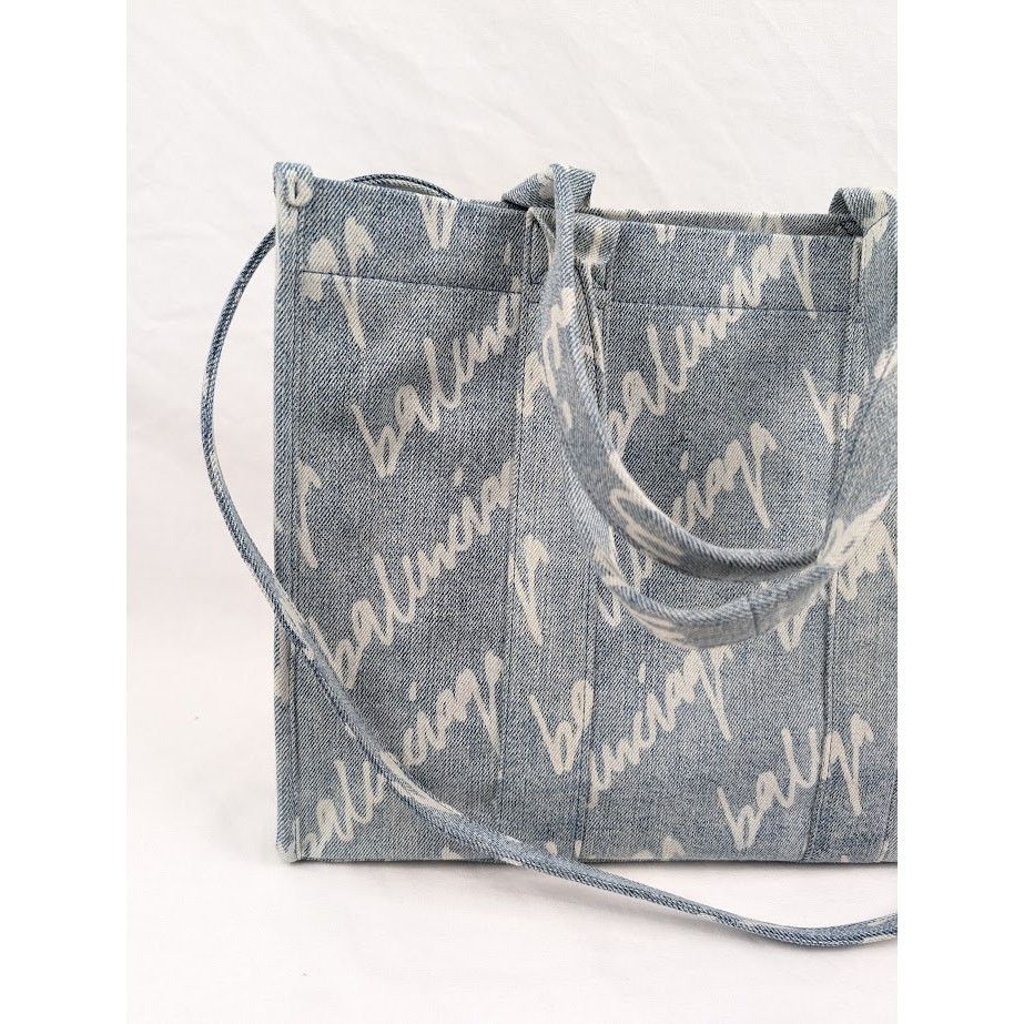 Balenciaga o1rshd1 Size: OS / Scribble Printed Denim Hardware Tote Bag Size ONE SIZE - 3 Thumbnail