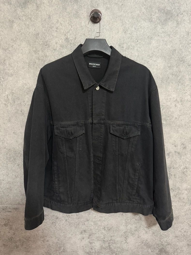 Balenciaga Balenciaga Solid Color Graffiti Single-Breasted Notch Lape Size US S / EU 44-46 / 1 - 3 Thumbnail