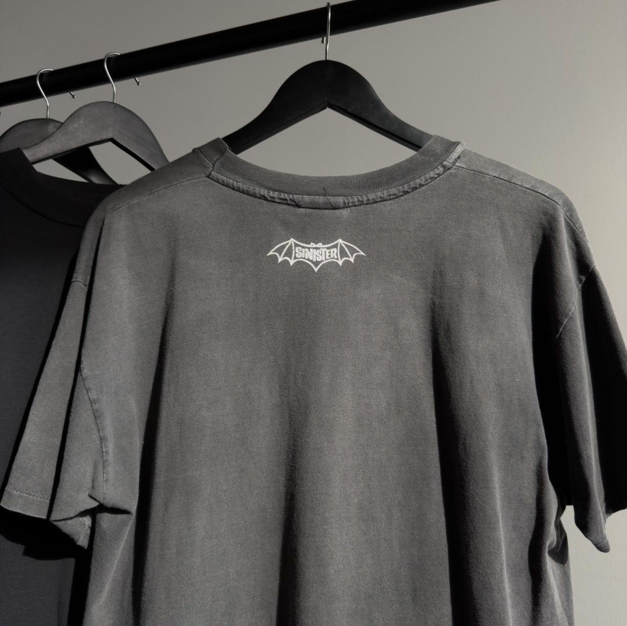 Vintage Vintage 90s 666 Single Stitch Sinister Skate Tee Size US L / EU 52-54 / 3 - 4 Thumbnail