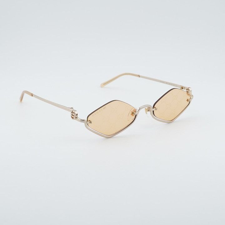 Gucci Gucci GG1604S 004 Sunglasses Gold Geometric Frame Size ONE SIZE - 5 Thumbnail
