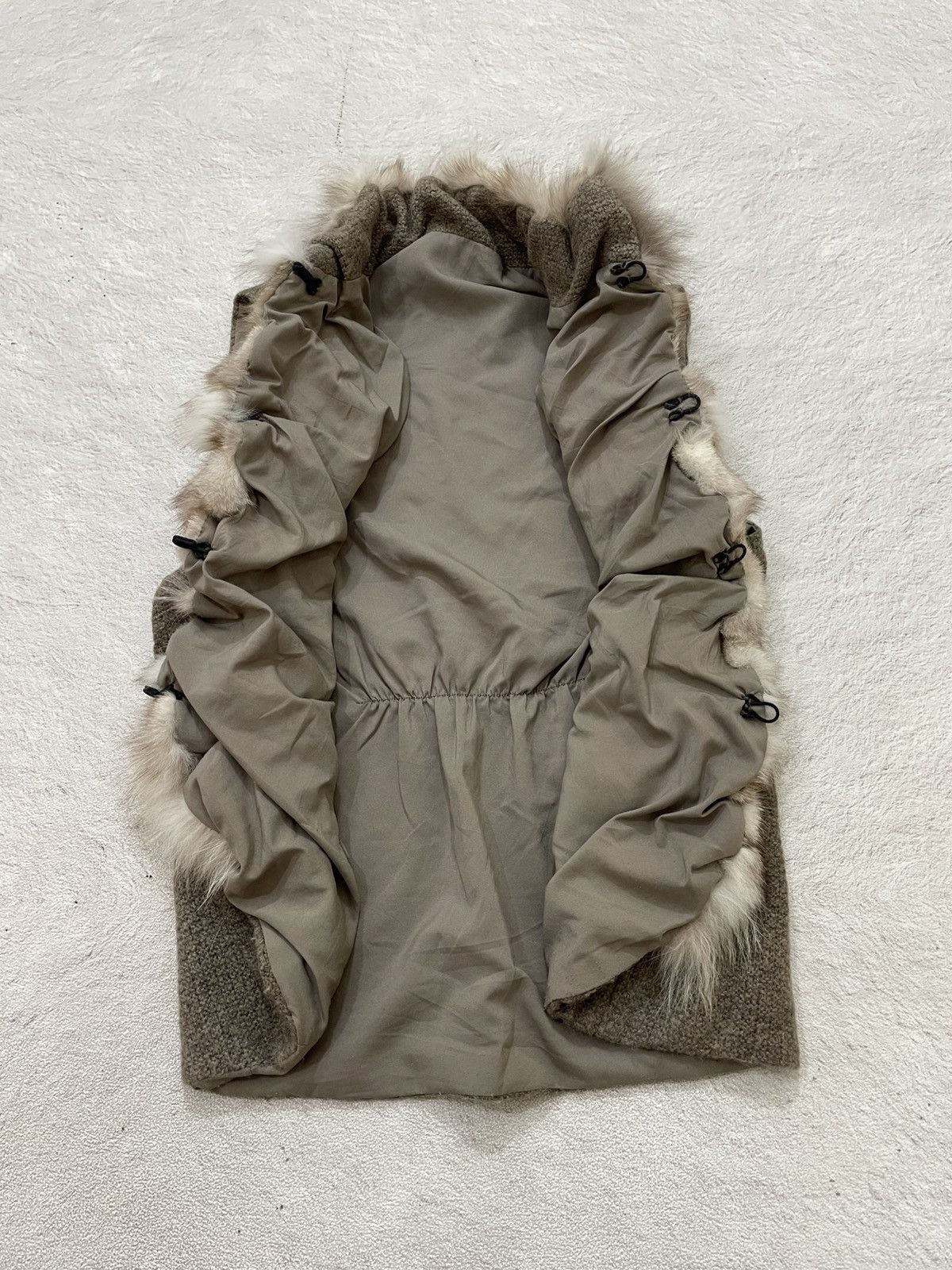 Japanese Brand 2000s Fur Trim Vest Shearling Style Layering Piece Y2K LGB Size US XS / EU 42 / 0 - 3 Thumbnail