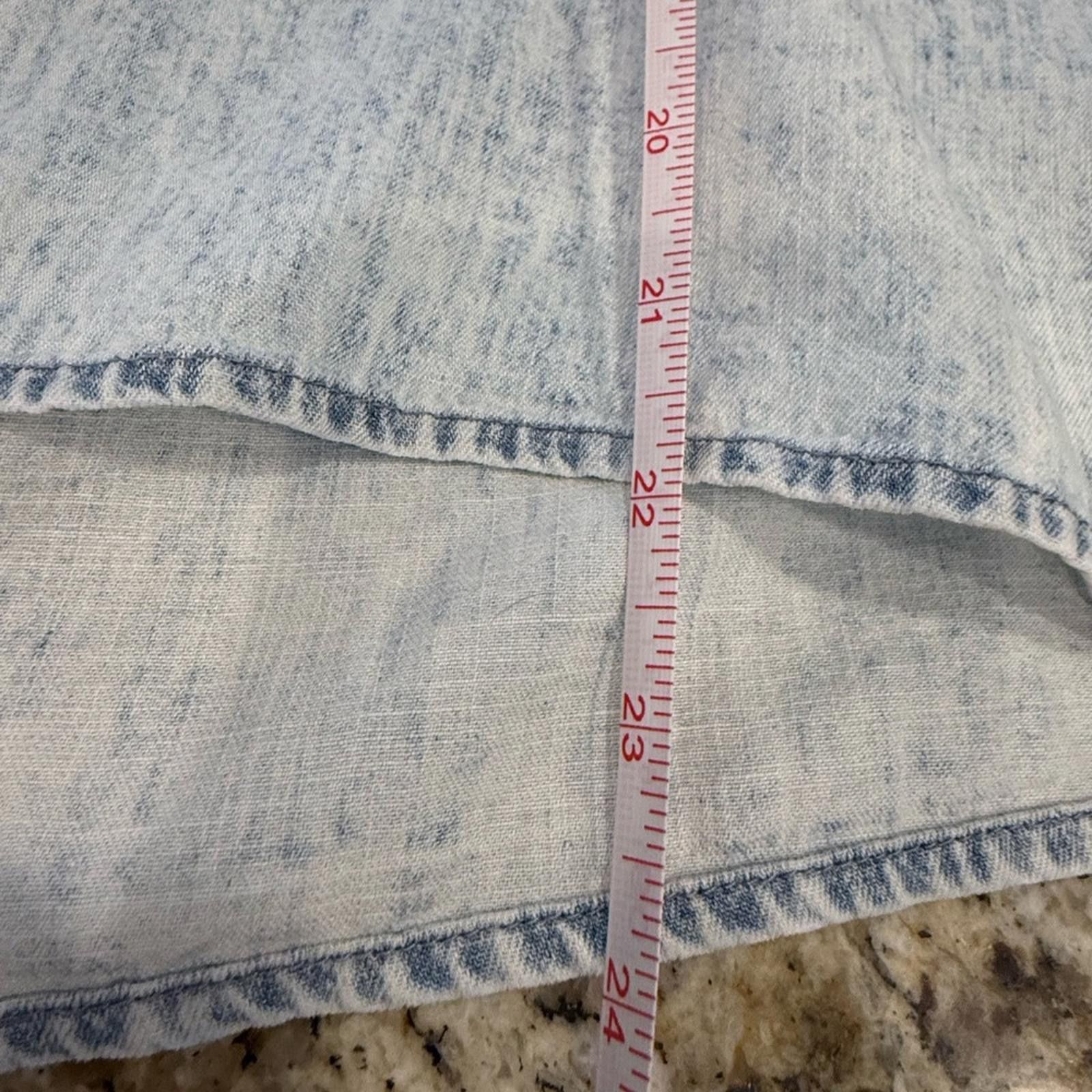 Rails Rails Alena Light Acid Washed linen blend denim top SZ XS Size XS / US 0-2 / IT 36-38 - 10 Thumbnail