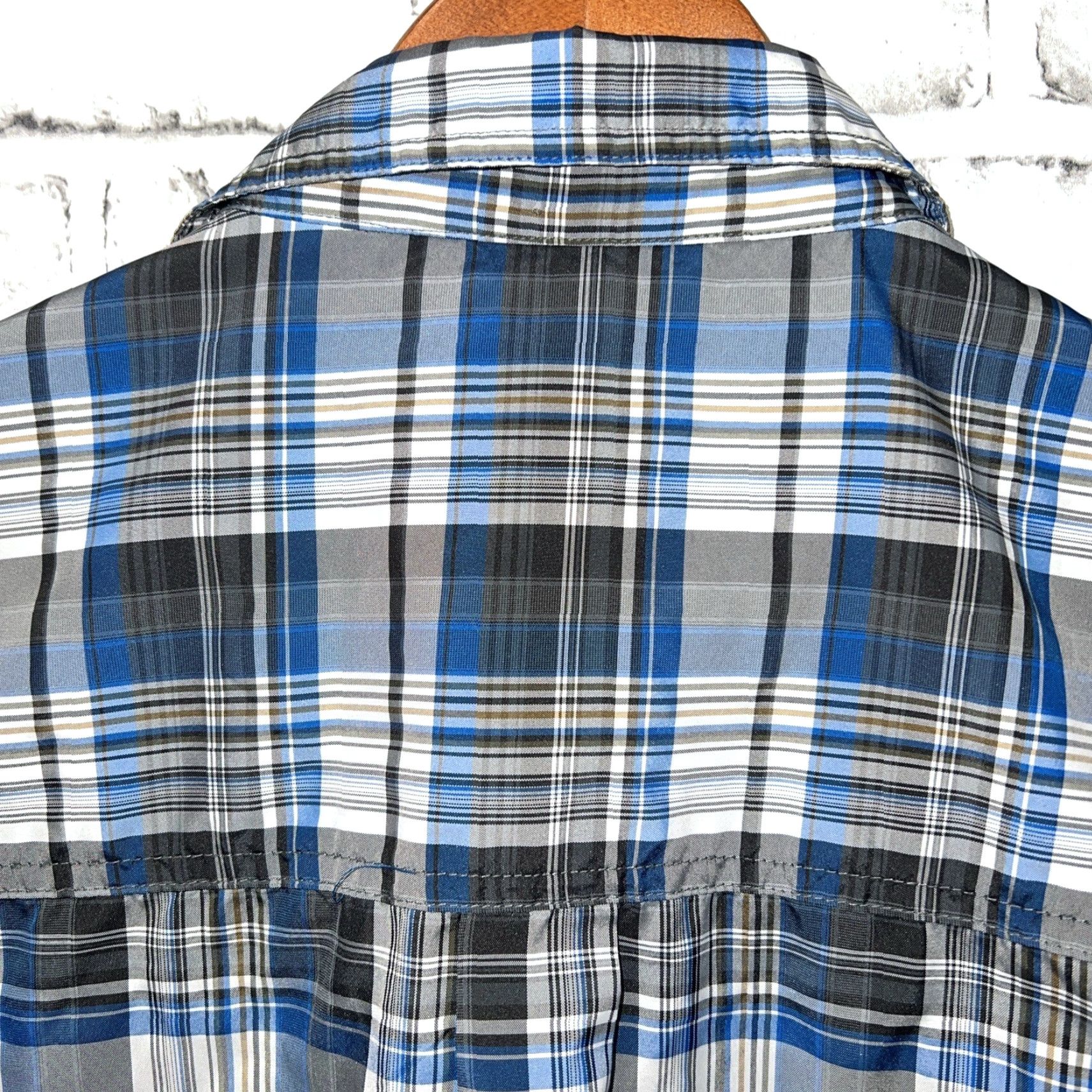 Vintage Kuhl Blue Button-Up Plaid Shirt Mens Size M Short Sleeve Missing 1 Button Regular Fit Size US M / EU 48-50 / 2 - 5 Thumbnail