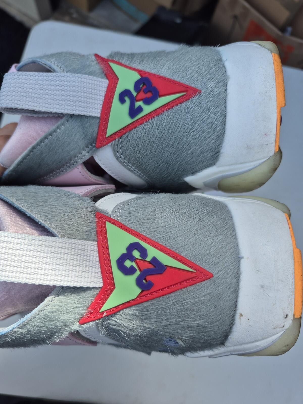 Jordan Brand Air Jordan 7 Retro SE Neutral Grey White Hare 2.0 Size 13 Size US 9 / EU 42 - 4 Thumbnail