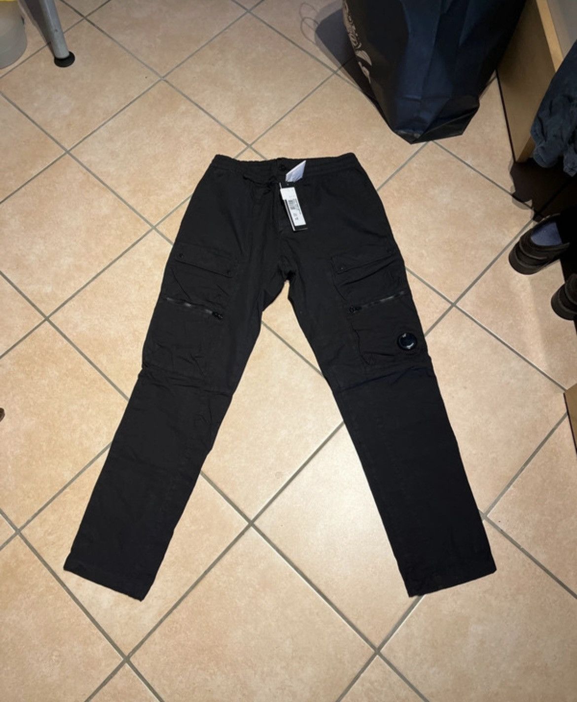 C.P. Company Cargo Pants lens C.p Company Size US 44 / EU 60 - 1 Thumbnail