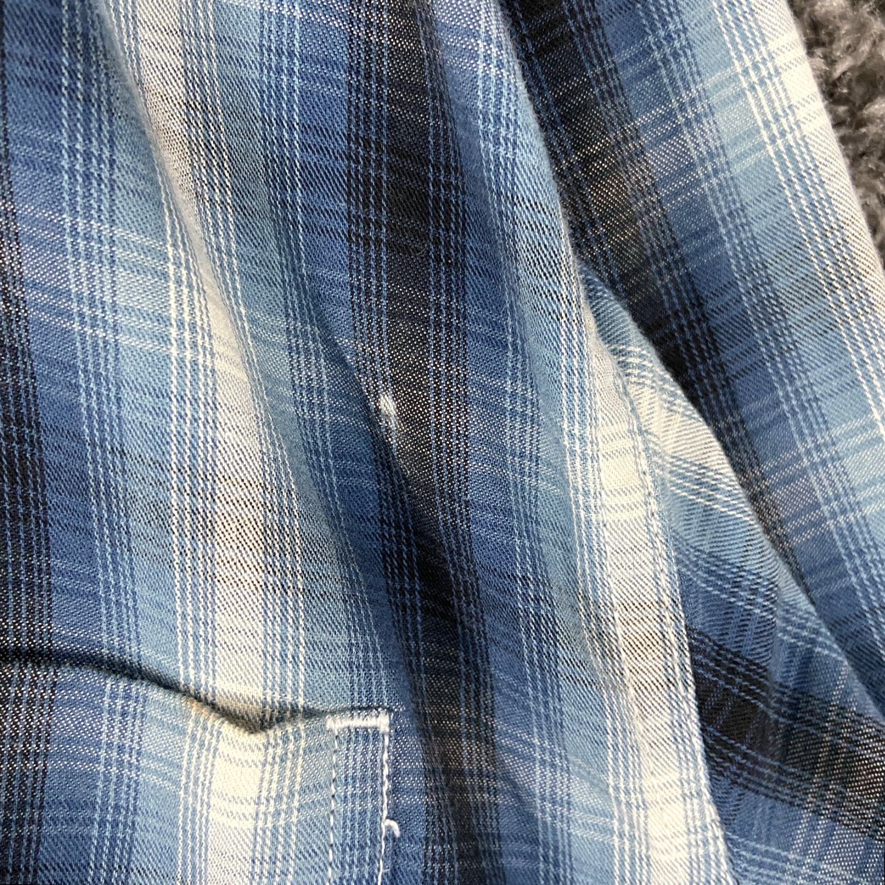 Vintage Legendary Whitetails Button-Up Blue Plaid Flannel Long Sleeve Men’s 3XL Size US XXL / EU 58 / 5 - 7 Thumbnail