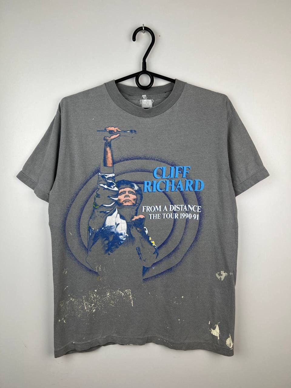 Vintage Cliff Richard Tour 1990-91 band vintage t-shirts size M Size US M / EU 48-50 / 2 - 1 Thumbnail