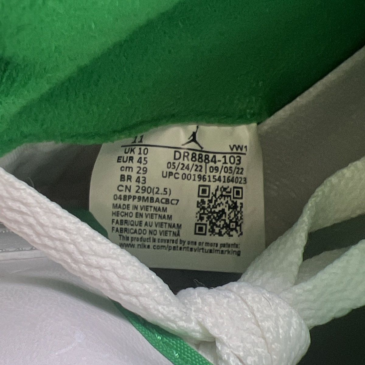 Jordan Brand Air Jordan 2 lucky green Size US 11 / EU 44 - 8 Thumbnail