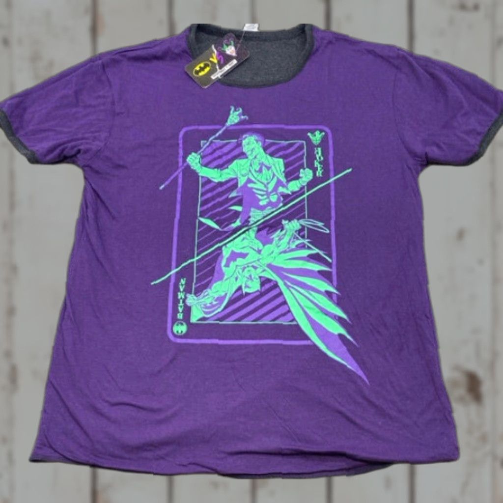 Vintage NWT DC Batman Joker T-Shirt Mens L Reversible Short Sleeve Purple Gray Comics DC Size US L / EU 52-54 / 3 - 1 Thumbnail