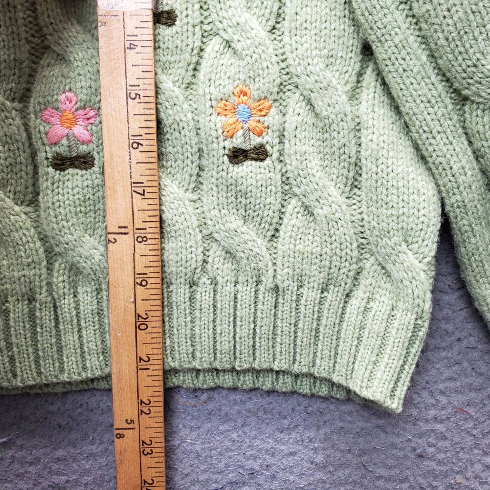 Vintage Willow & Wind Womens M Green Cropped Cable-Knit Embroidered Flower Sweater Size M / US 6-8 / IT 42-44 - 3 Thumbnail