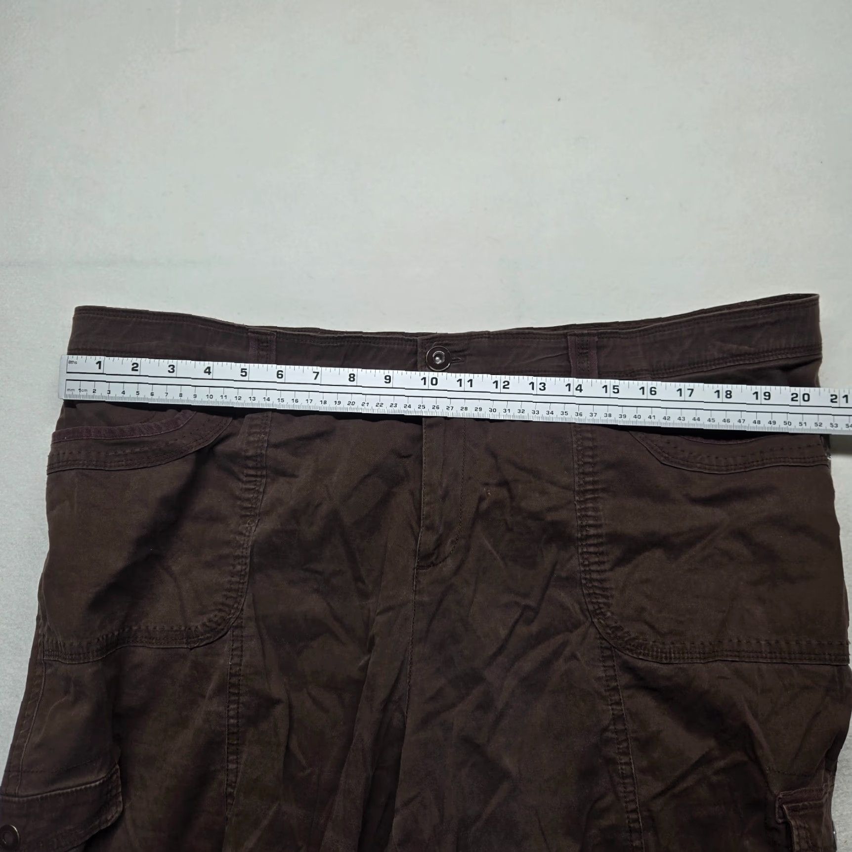 Vintage Cato Women's Knee Length Shorts Adult 20W Brown ZIPPER Pockets Canvas Cotton Chino Casual, Activewear, Travel Womens Size 42" / US 20 - 5 Thumbnail