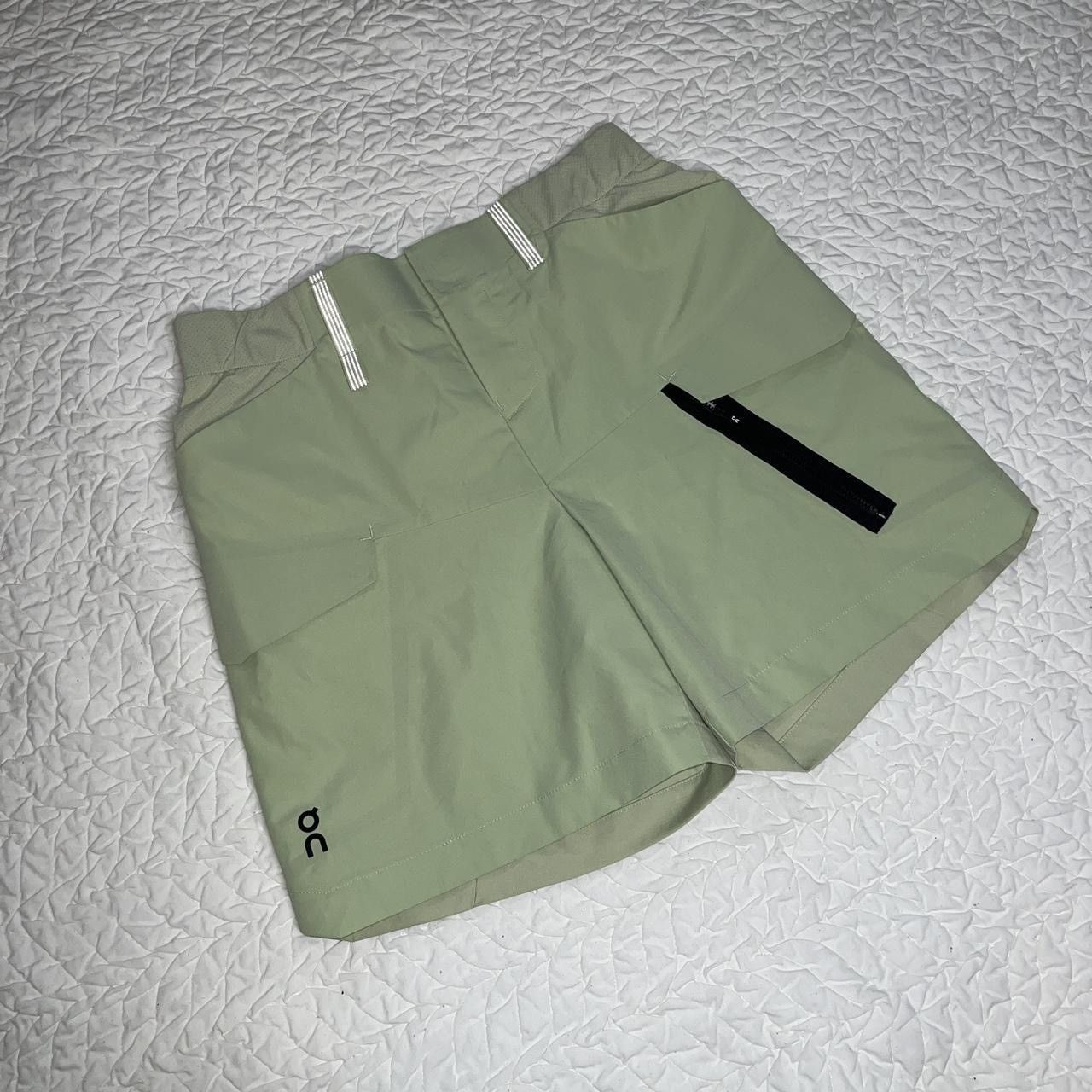 On On Cloud Shorts Medium Explorer Running 6" Inseam Track Size 29" - 2 Thumbnail