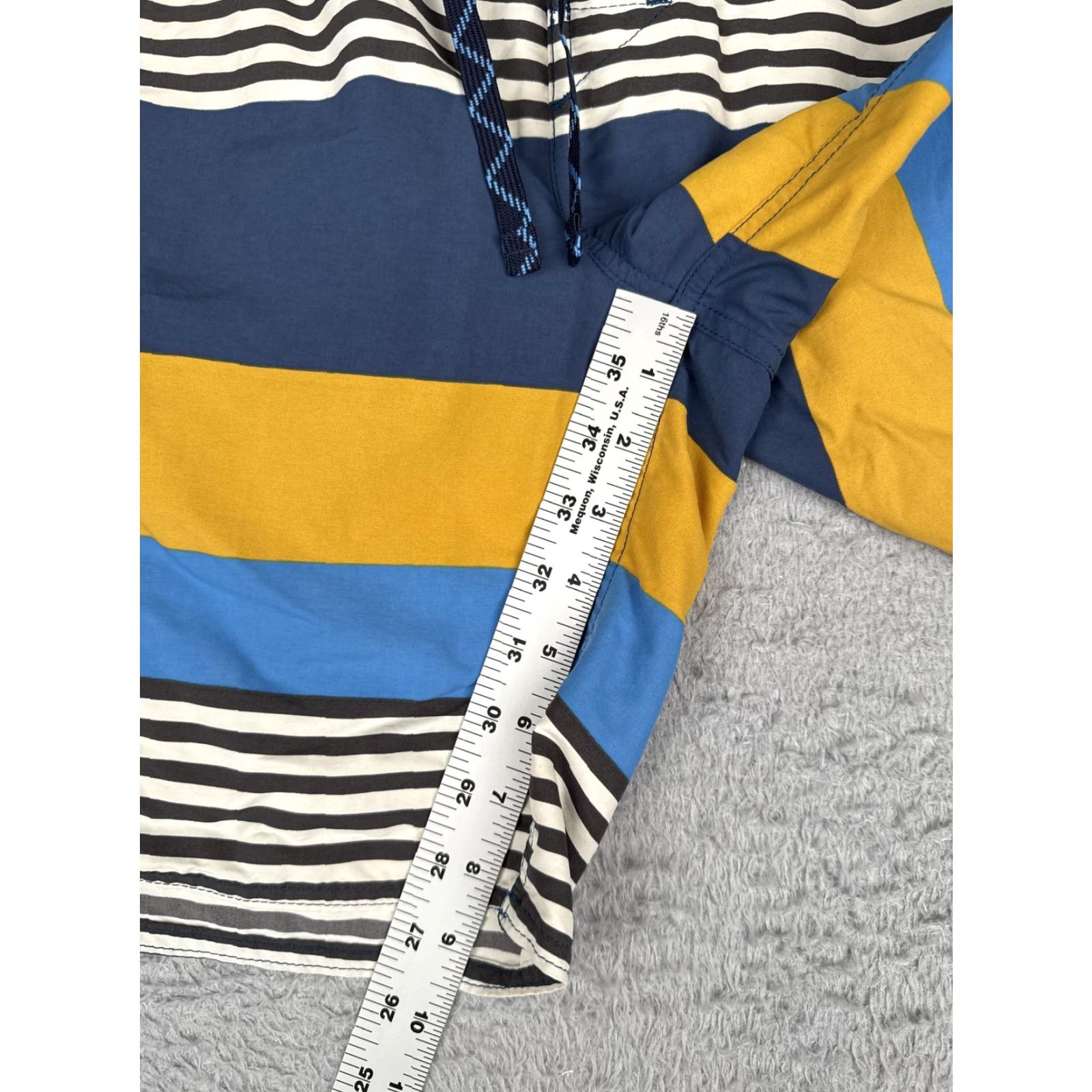 Patagonia Patagonia Mens Board Shorts 34 Blue Stripe Quick Dry Beach Twin Pocket Nylon 100% Quick Dry Surfing Mens Beach Shorts Size US 34 / EU 50 - 6 Thumbnail