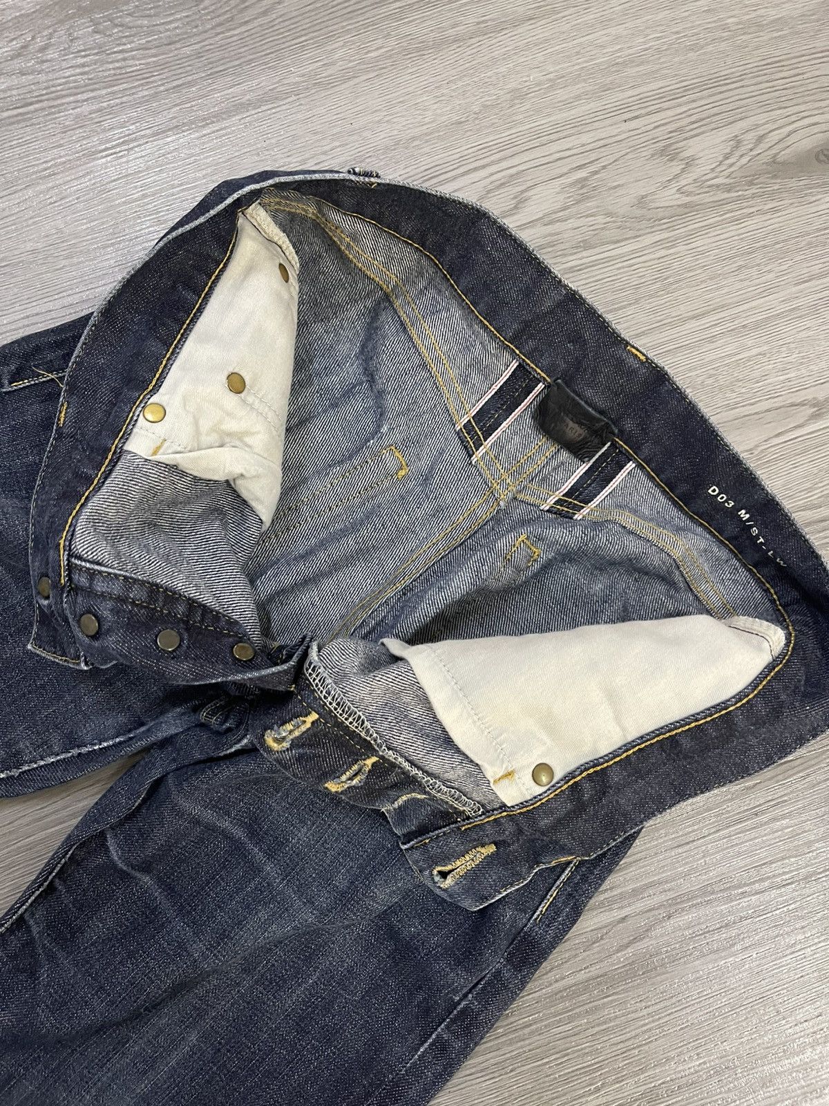 Saint Laurent Paris Saint Laurent D03 M/ST-LW indigo jeans Size US 30 / EU 46 - 11 Thumbnail