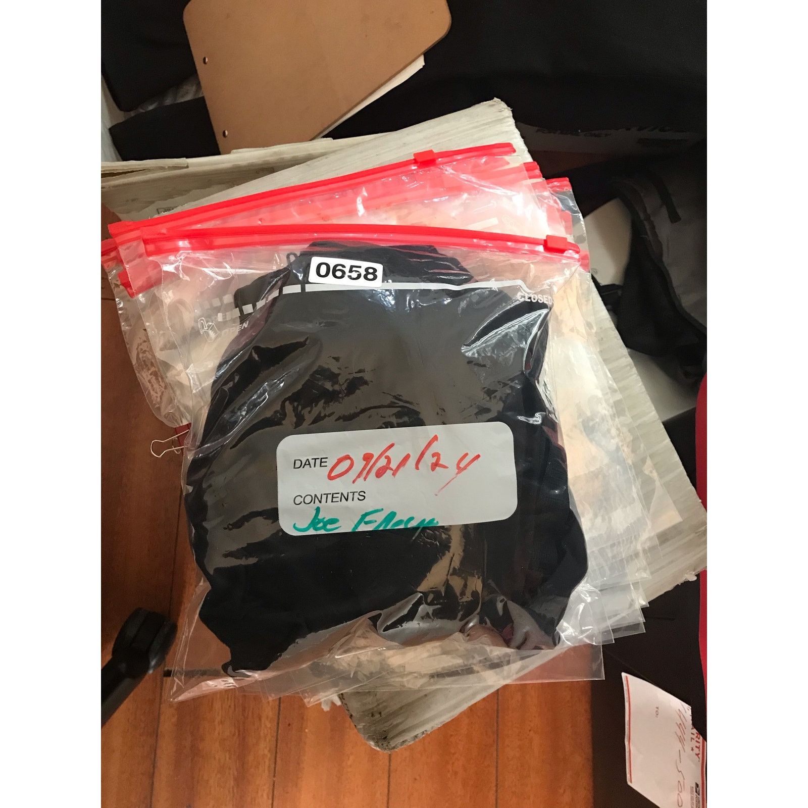 Joe Freshgoods JOE FRESH Sweat's Men's XL Black Drawstring Closure Size US 26 / EU 42 - 8 Thumbnail