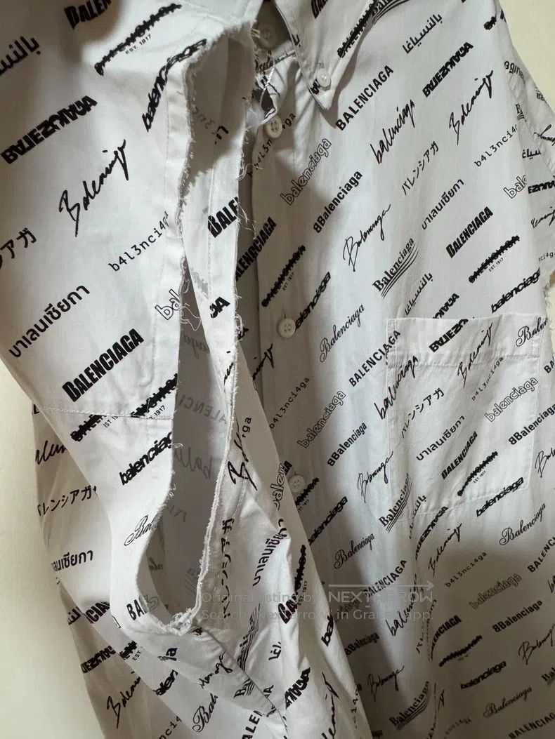 Balenciaga Balenciaga White bullet screen full print long dress, robe Size XS / US 0-2 / IT 36-38 - 5 Thumbnail