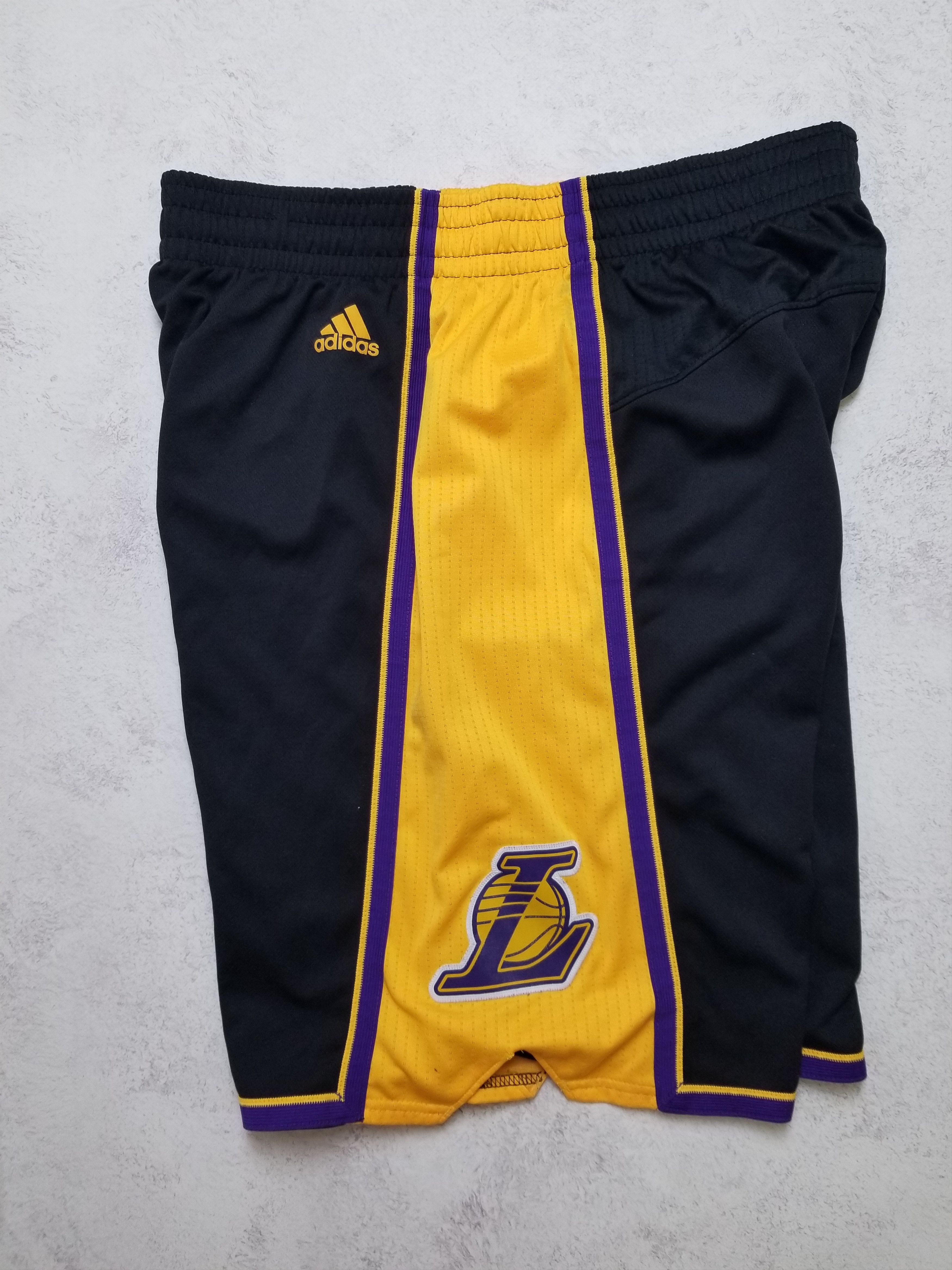 Adidas Hollywood Nights Los Angeles Lakers Black Shorts Size XL Size US 36 / EU 52 - 4 Thumbnail