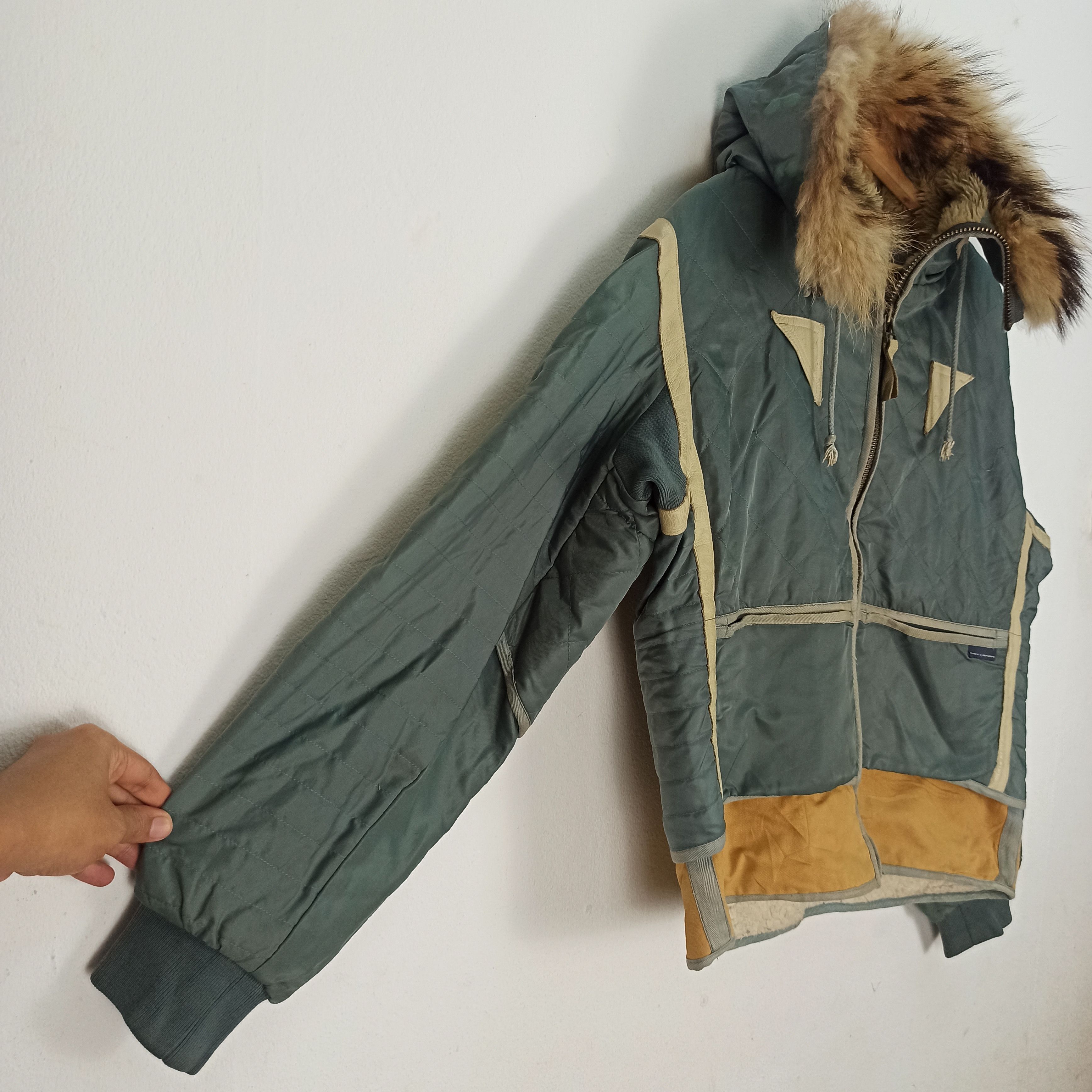 14th Addiction Vintage Chevignon Nylon Jacket Hoodie Fur Style LGB Size US L / EU 52-54 / 3 - 3 Thumbnail