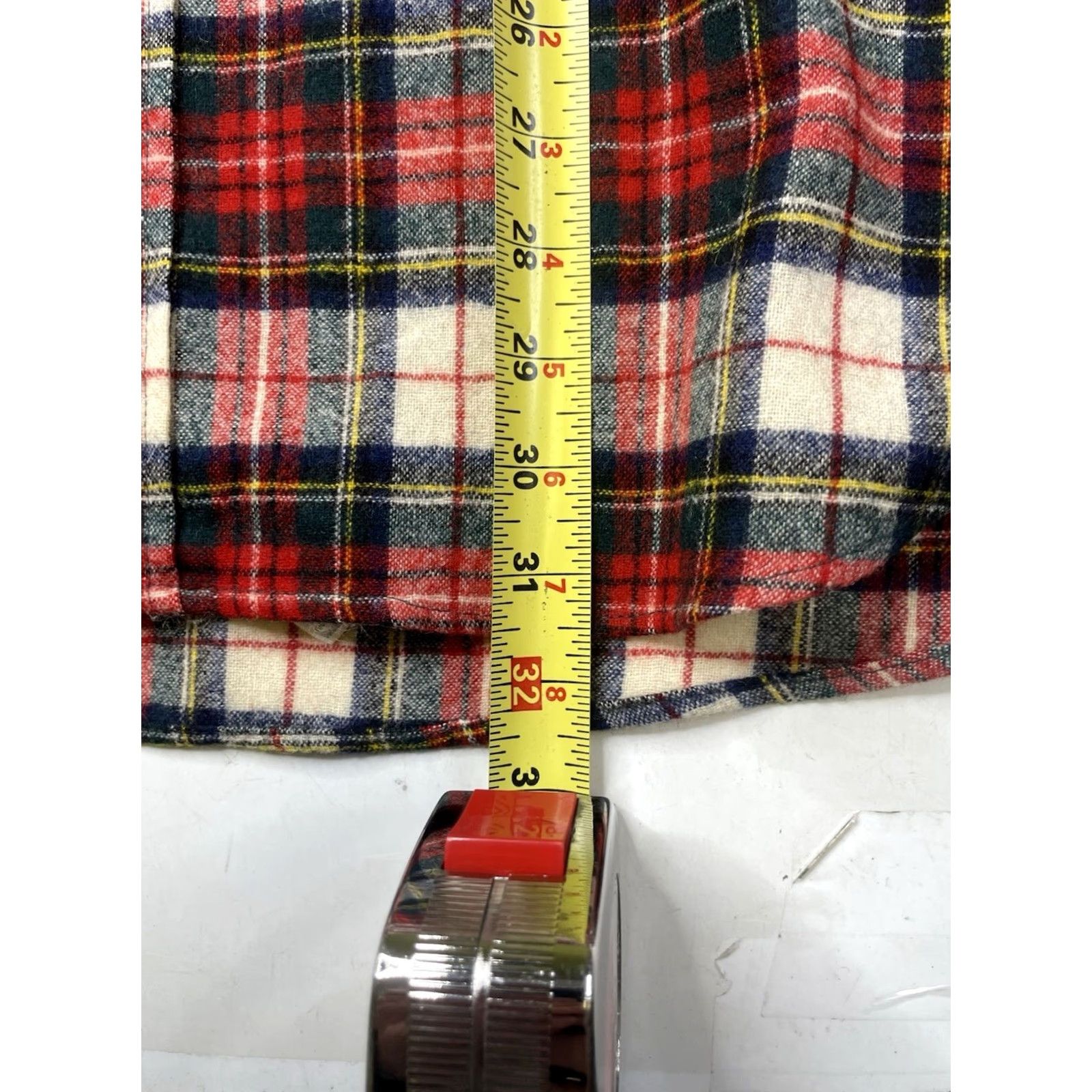 Pendleton VINTAGE Pendleton Shirt Mens L Plaid Wool Country USA Flannel Button-Up Pocketed Casual Long Sleeve Size US L / EU 52-54 / 3 - 5 Thumbnail