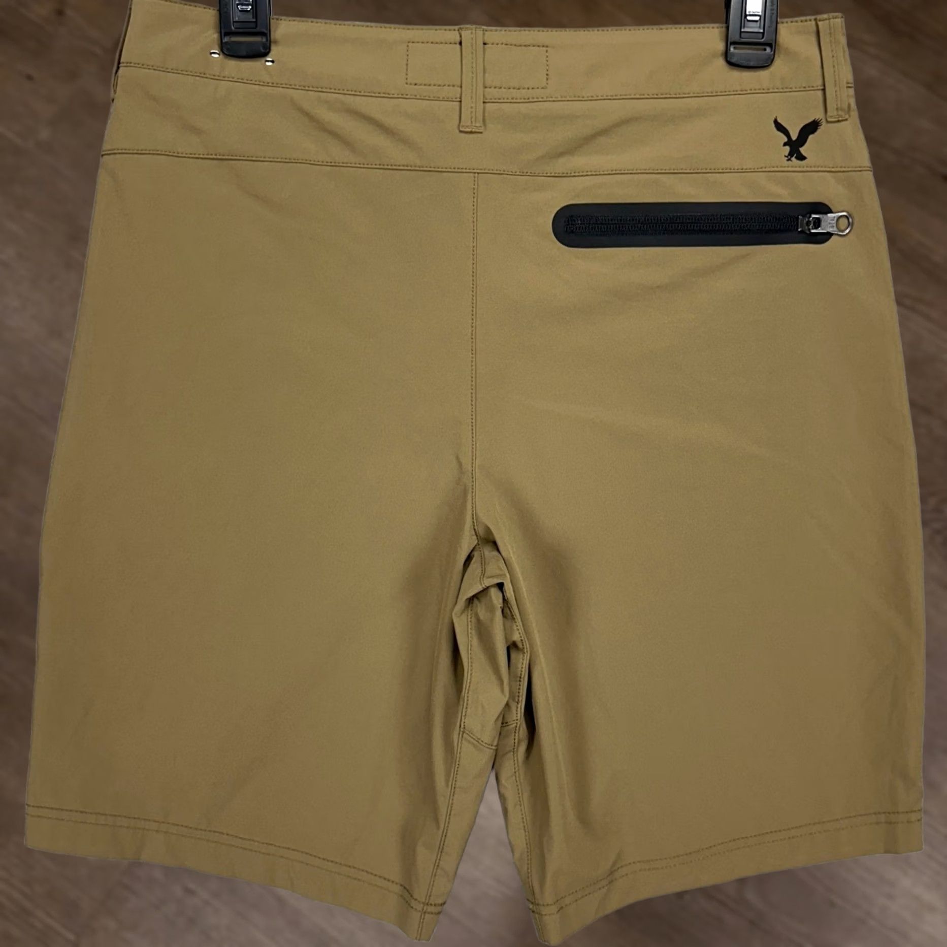Vintage American Eagle Mens Active Flex Hiking Shorts 30 Brown Size US 30 / EU 46 - 1 Thumbnail