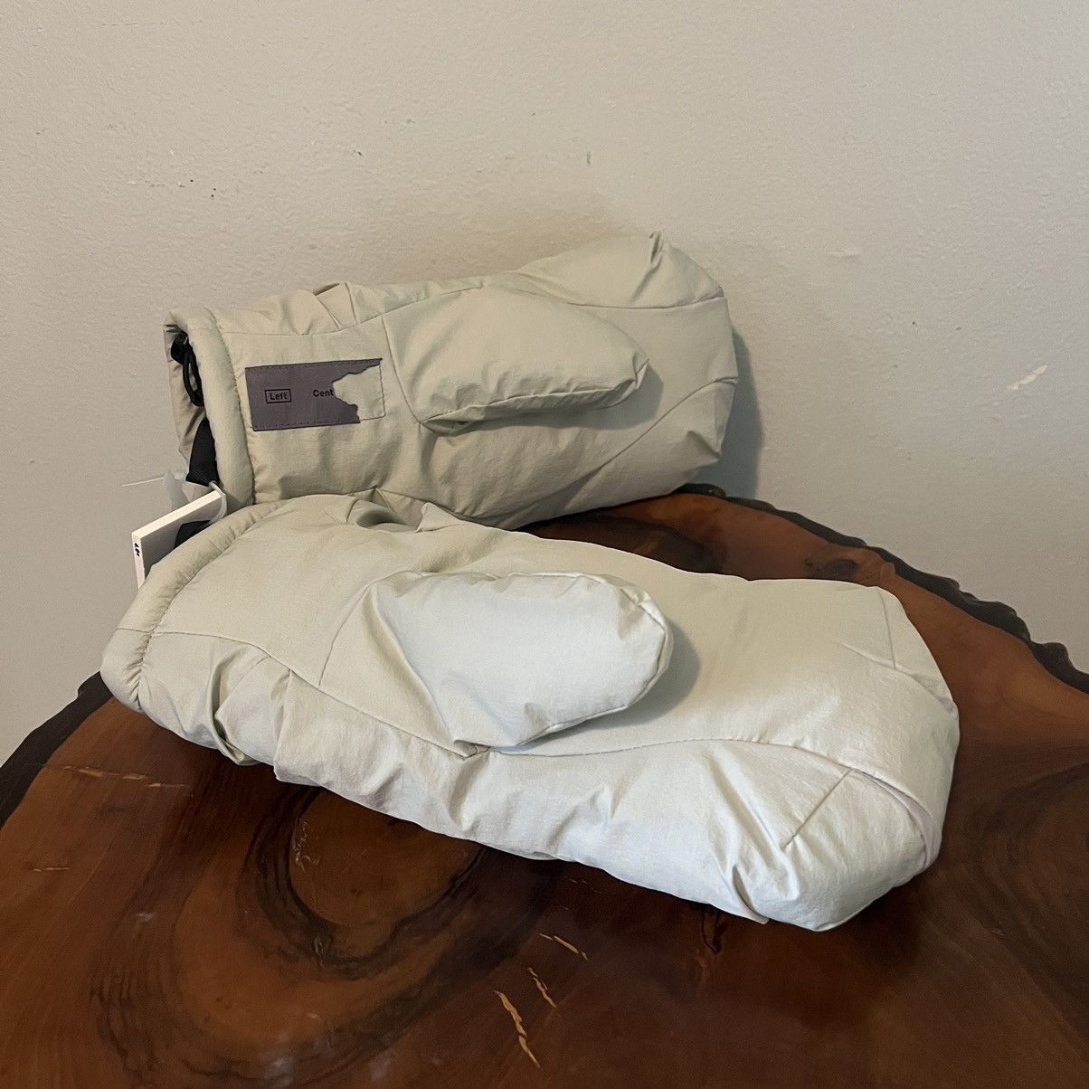 POST ARCHIVE FACTION (PAF) 4.0+ Down Gloves “Left” Size ONE SIZE - 1 Thumbnail