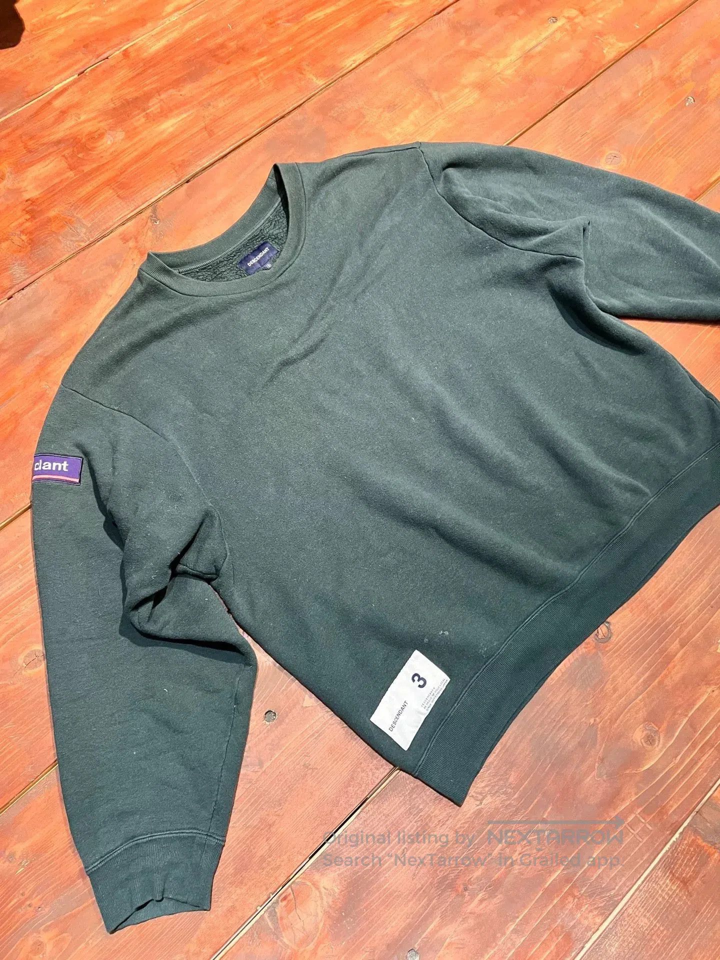 Descendant black DCDT Descendant embroidered sweatshirt. Size US M / EU 48-50 / 2 - 6 Thumbnail