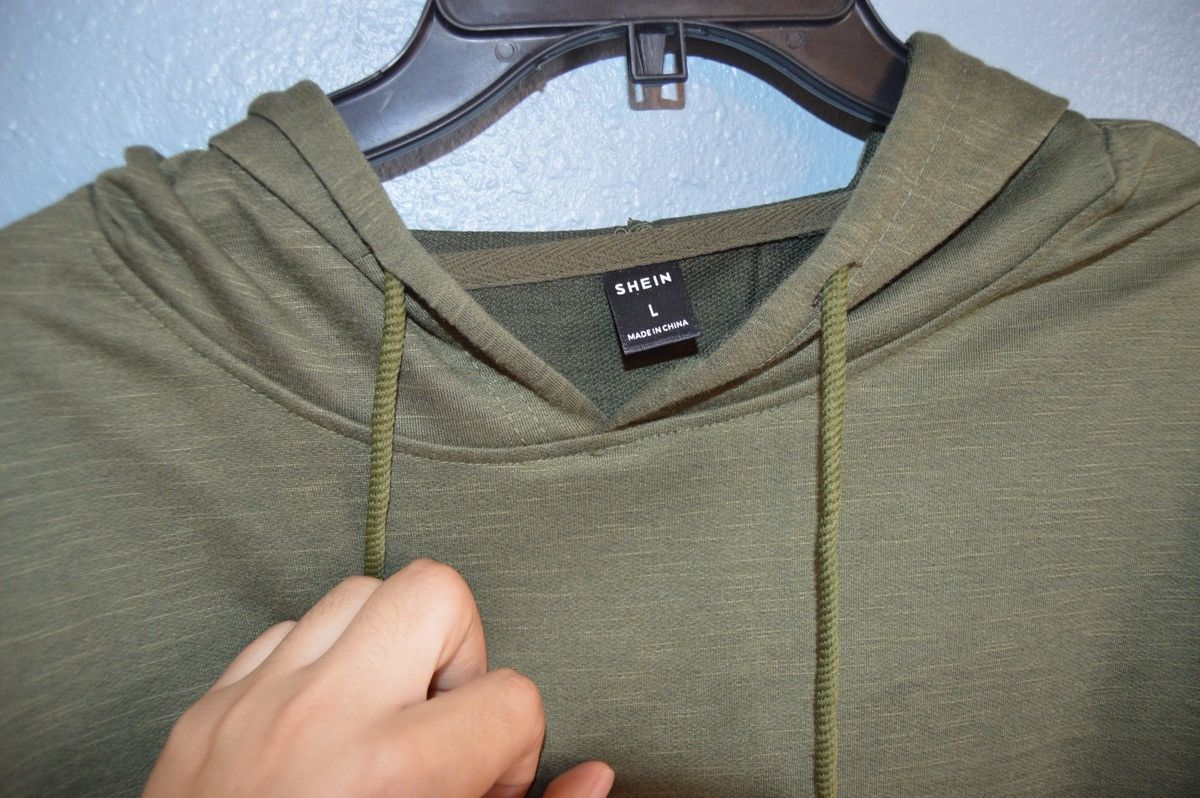 Shein SHEIN Bundle – Size Large (2 Pieces) Size US L / EU 52-54 / 3 - 1 Thumbnail