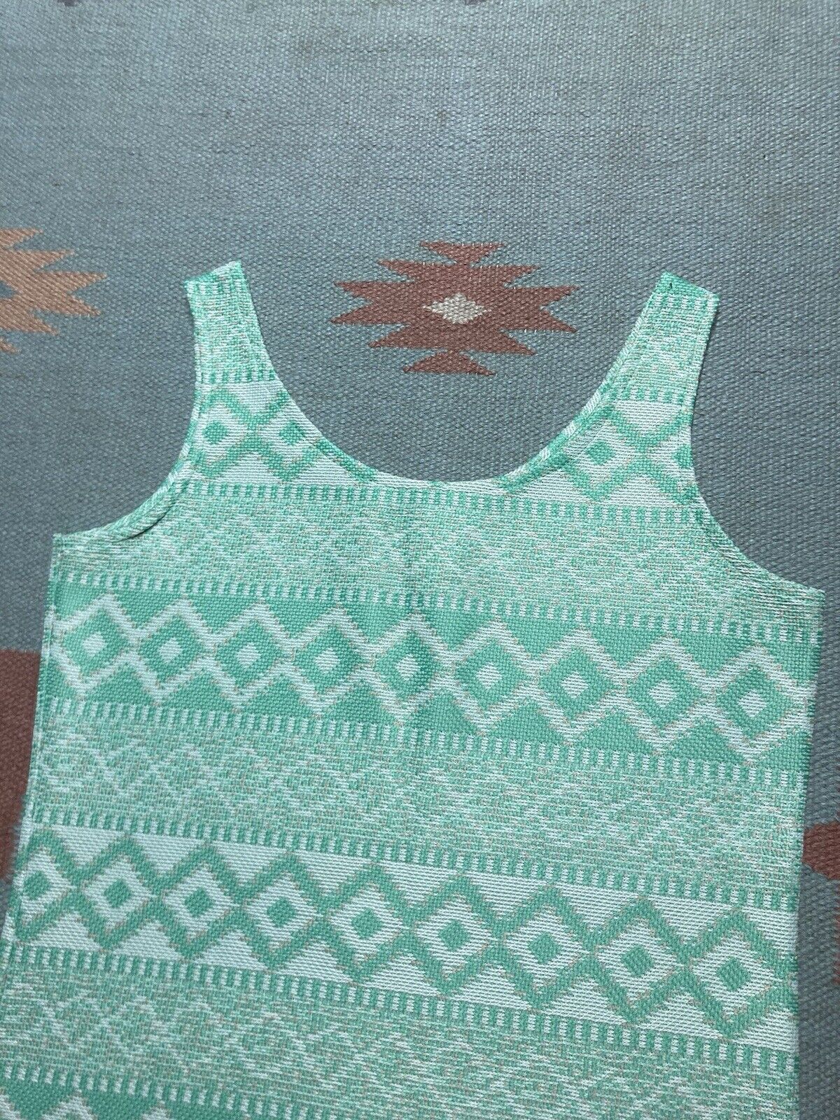 Vintage 70s tank top shirt polyester knit geometric diamonds 9/10 M Size M / US 6-8 / IT 42-44 - 2 Thumbnail