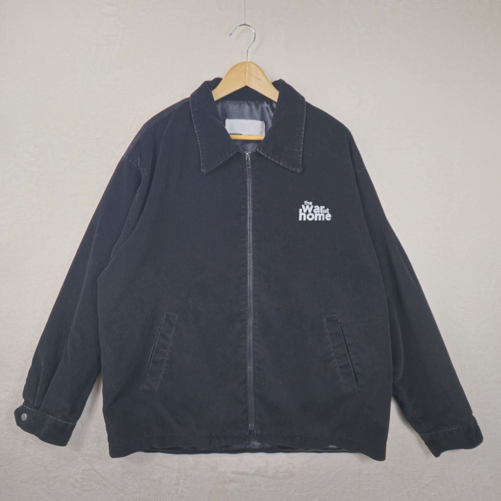 Other Vintage The War At Home Tv Series Corduroy Bomber Jacket L Size US L / EU 52-54 / 3 - 2 Thumbnail
