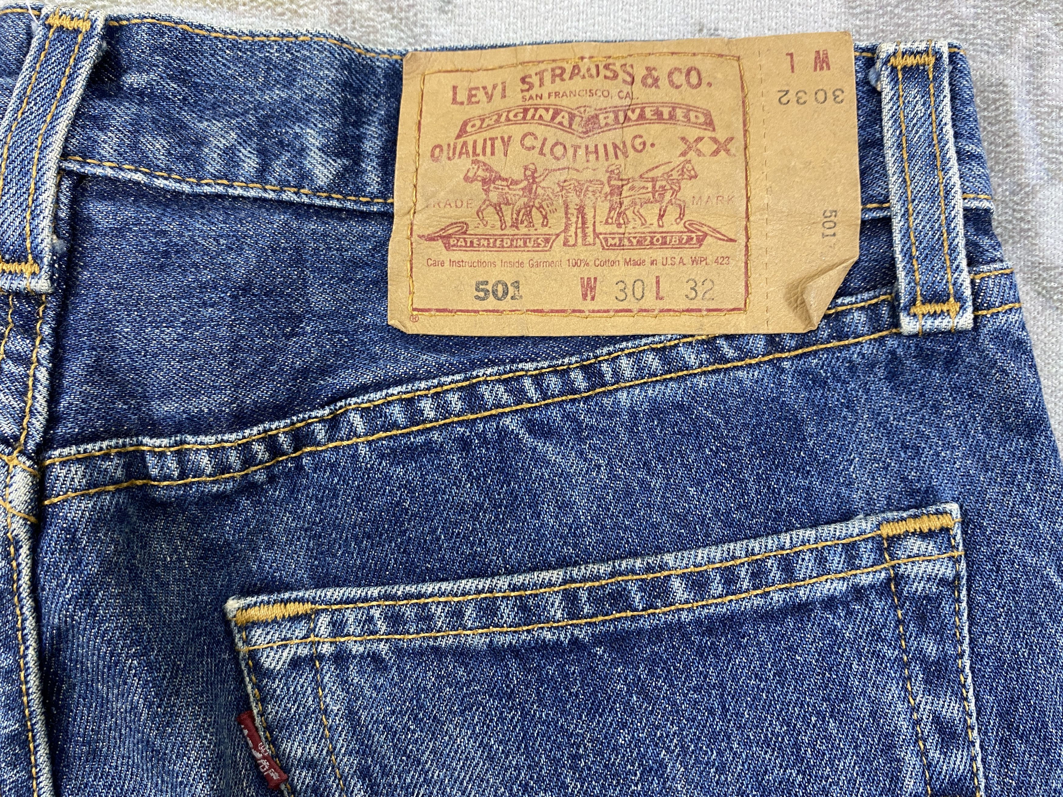 Levi's Vintage Clothing Distressed Blue Vintage Levi's 501 Jeans 29x27.5- JN3862 Size US 29 - 11 Thumbnail