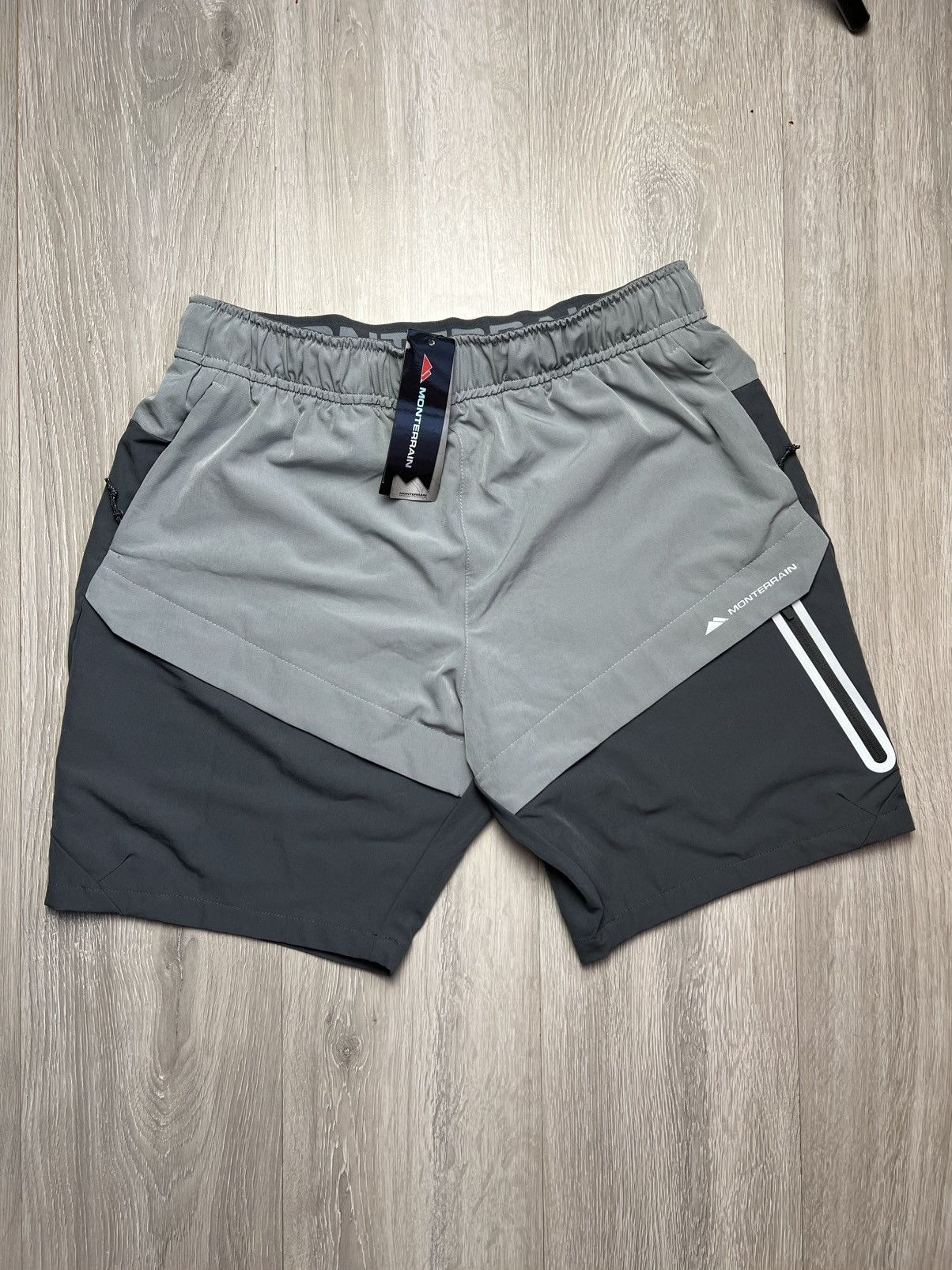Other Monterrain shorts new size L Size US 40 / EU 56 - 1 Thumbnail