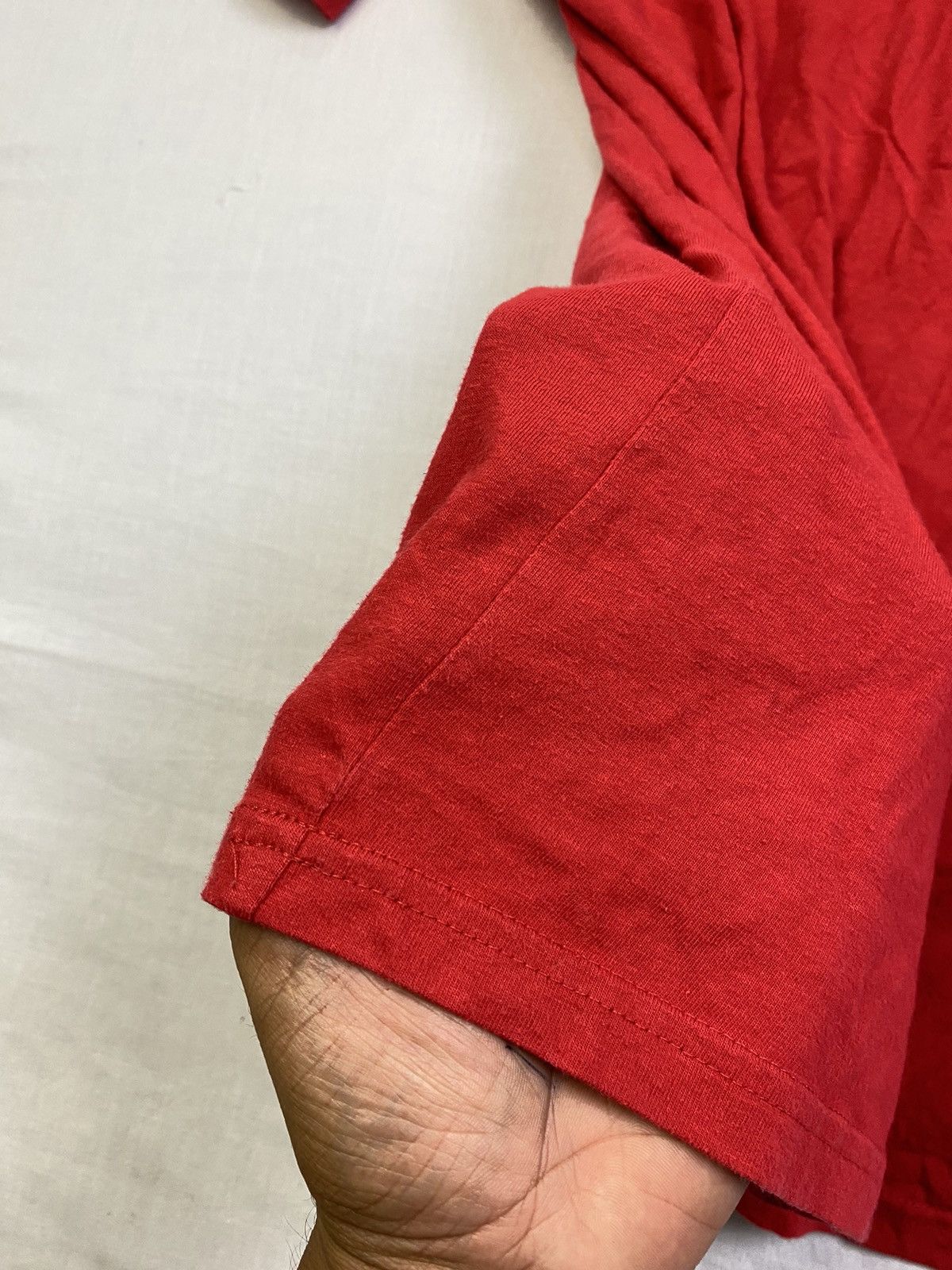 Under Armour × Vintage VINTAGE Under Armour t-shirt short sleeve M red y2k Size US M / EU 48-50 / 2 - 13 Thumbnail