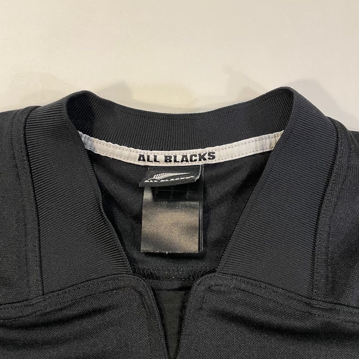 Adidas Black Adidas All Blacks jersey t-shirt y2k rugby New Zealand Size US L / EU 52-54 / 3 - 6 Thumbnail