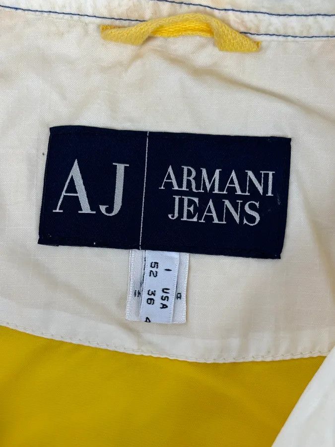 Armani 2000s Armani Cream Nylon Yellow Stripe Windbreaker Jacket Size US L / EU 52-54 / 3 - 11 Thumbnail